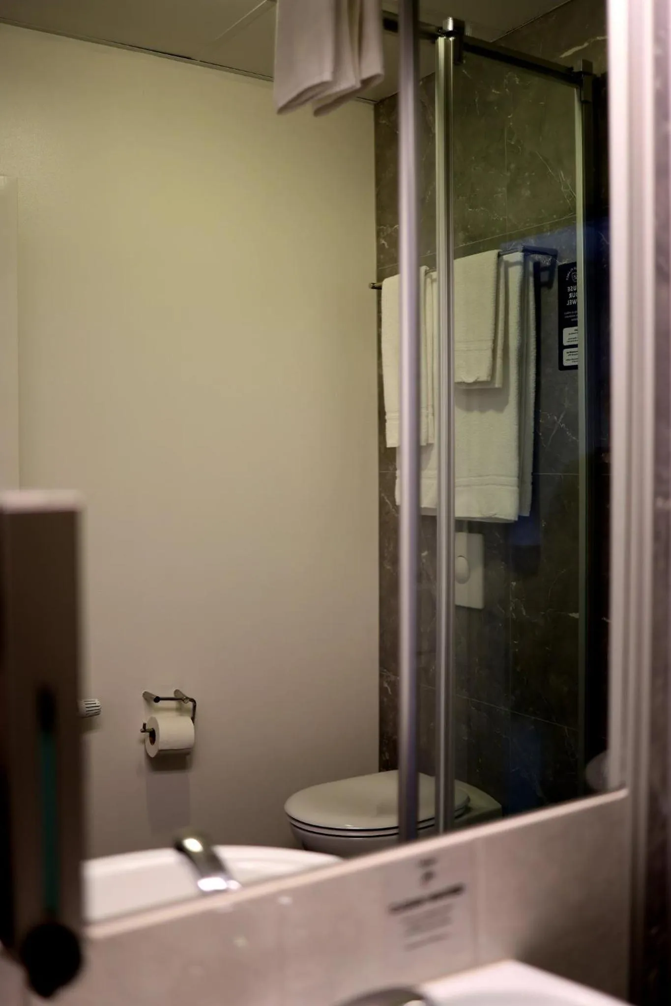 Bathroom in Hotel Hvolsvollur - Central South Iceland