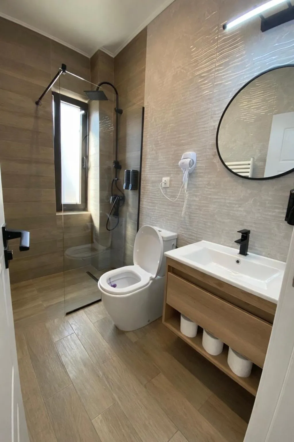 Apartamente 9 - Naomi