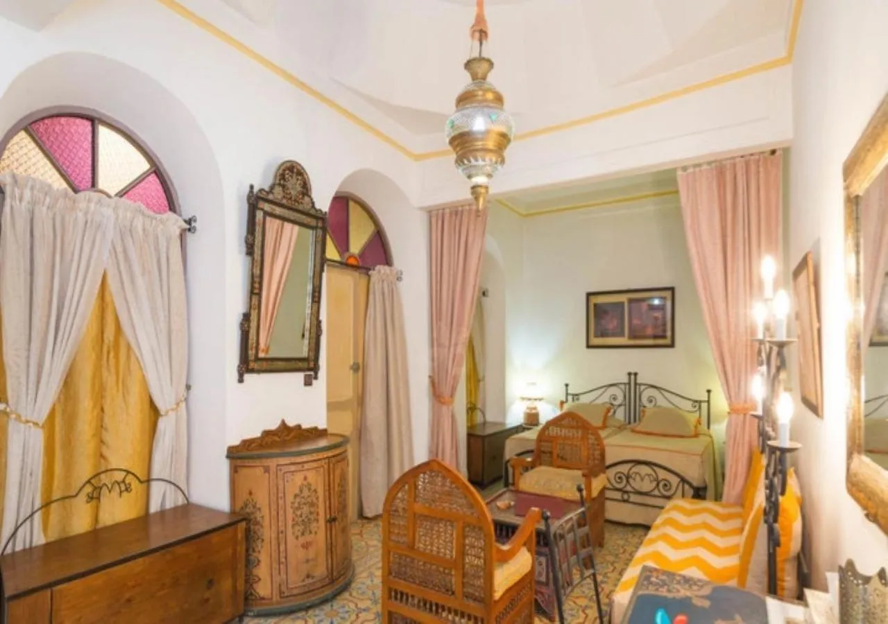 Photo of the whole room in Riad Maison Arabo-Andalouse
