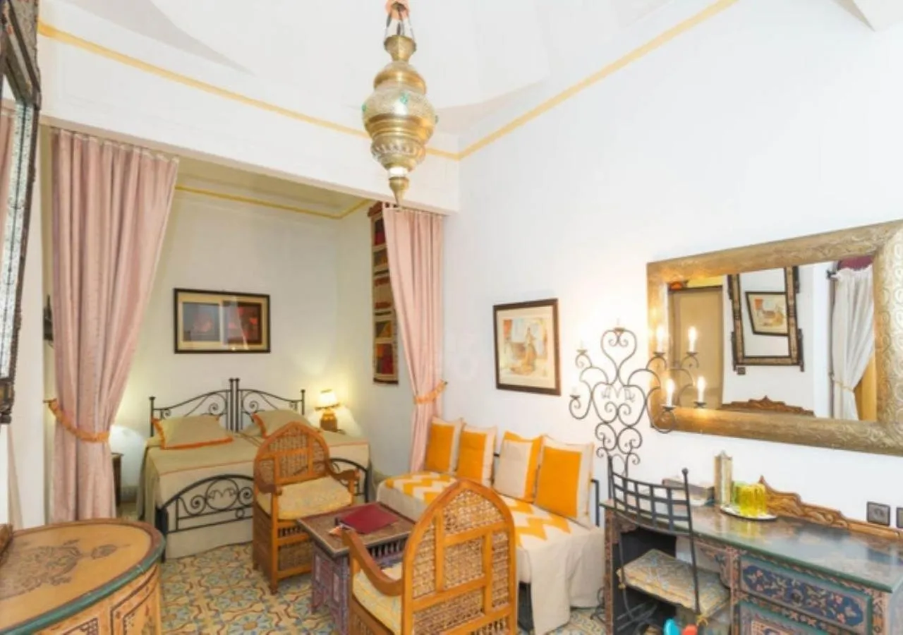 Photo of the whole room in Riad Maison Arabo-Andalouse
