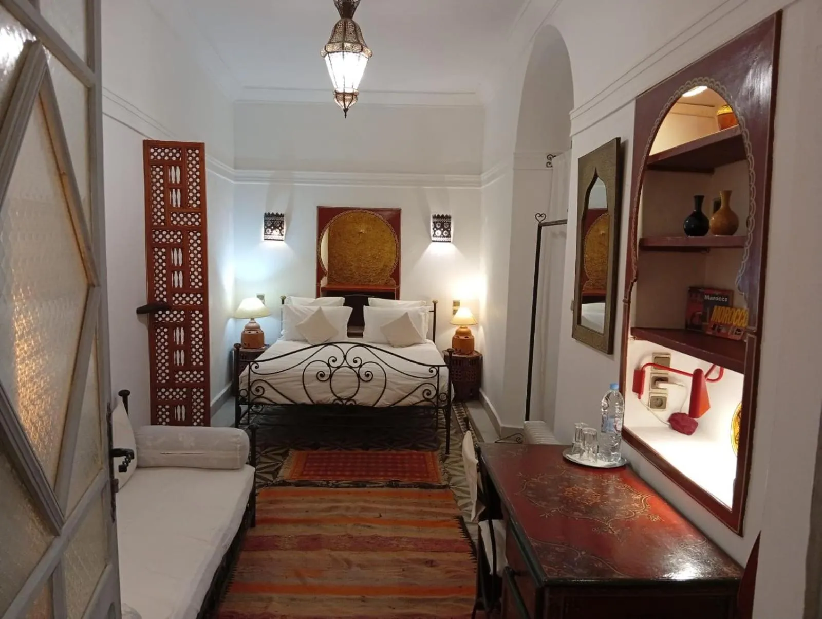 Photo of the whole room, Bed in Riad Maison Arabo-Andalouse