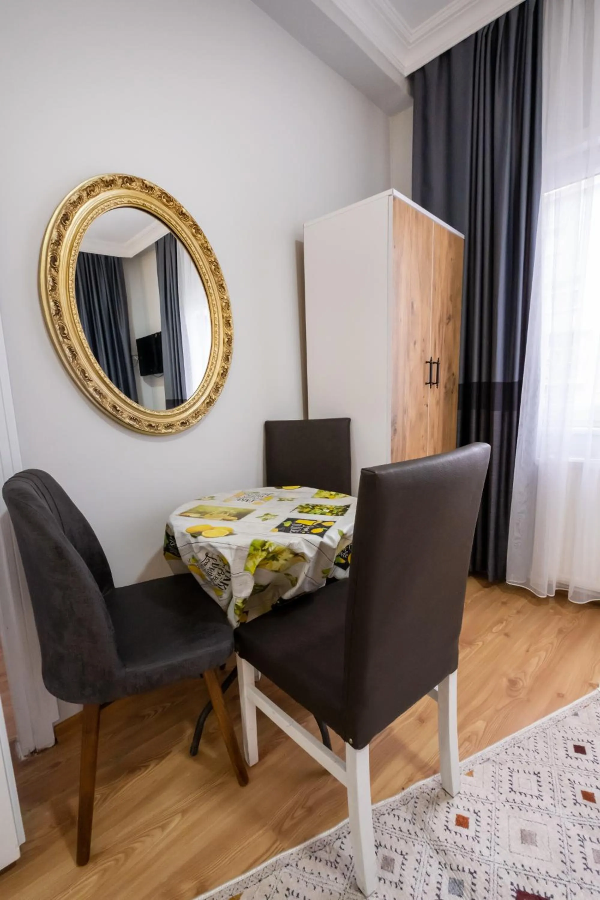 Seating area in İSTANBLUE TAKSİM APART HOTEL