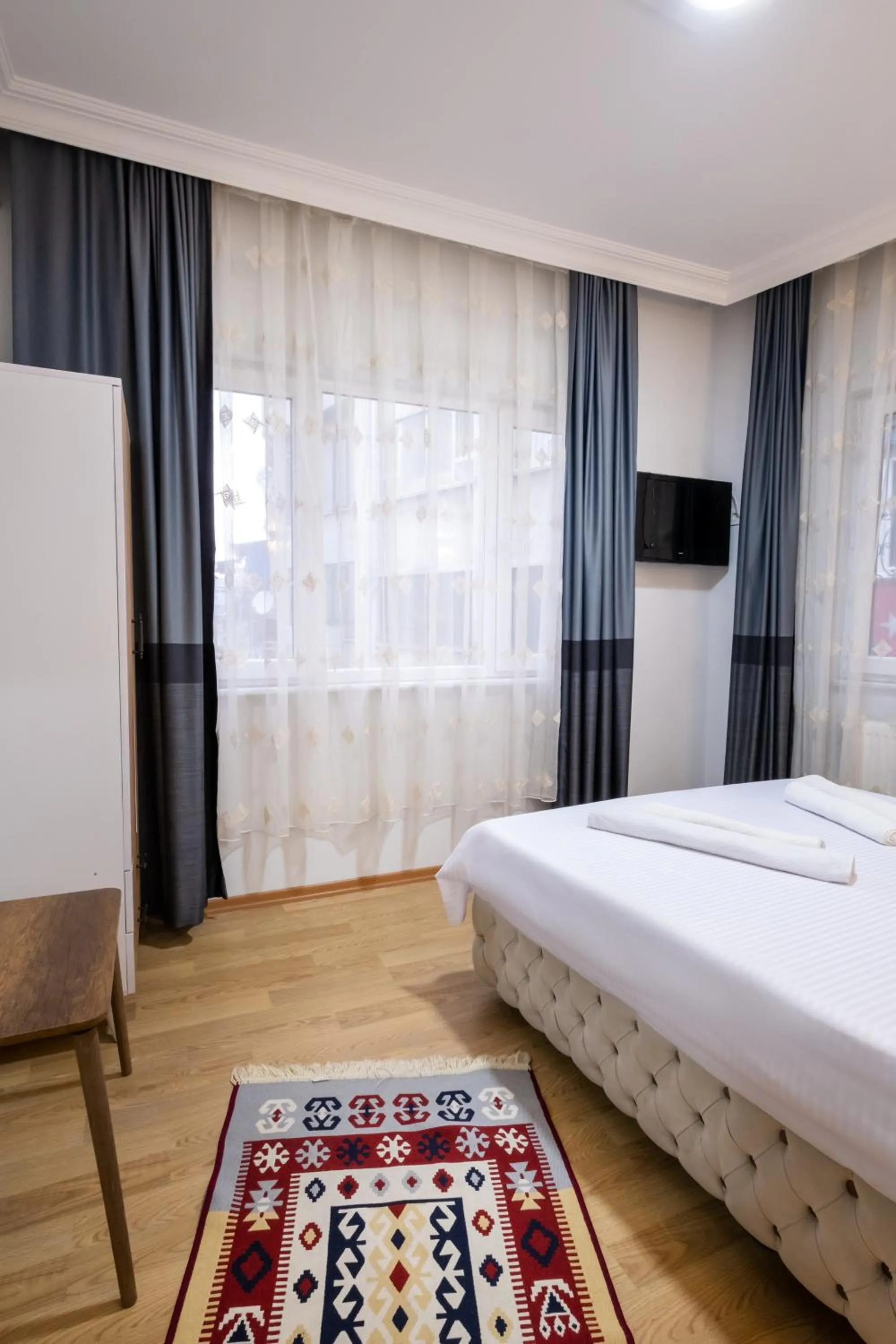 Bed in İSTANBLUE TAKSİM APART HOTEL