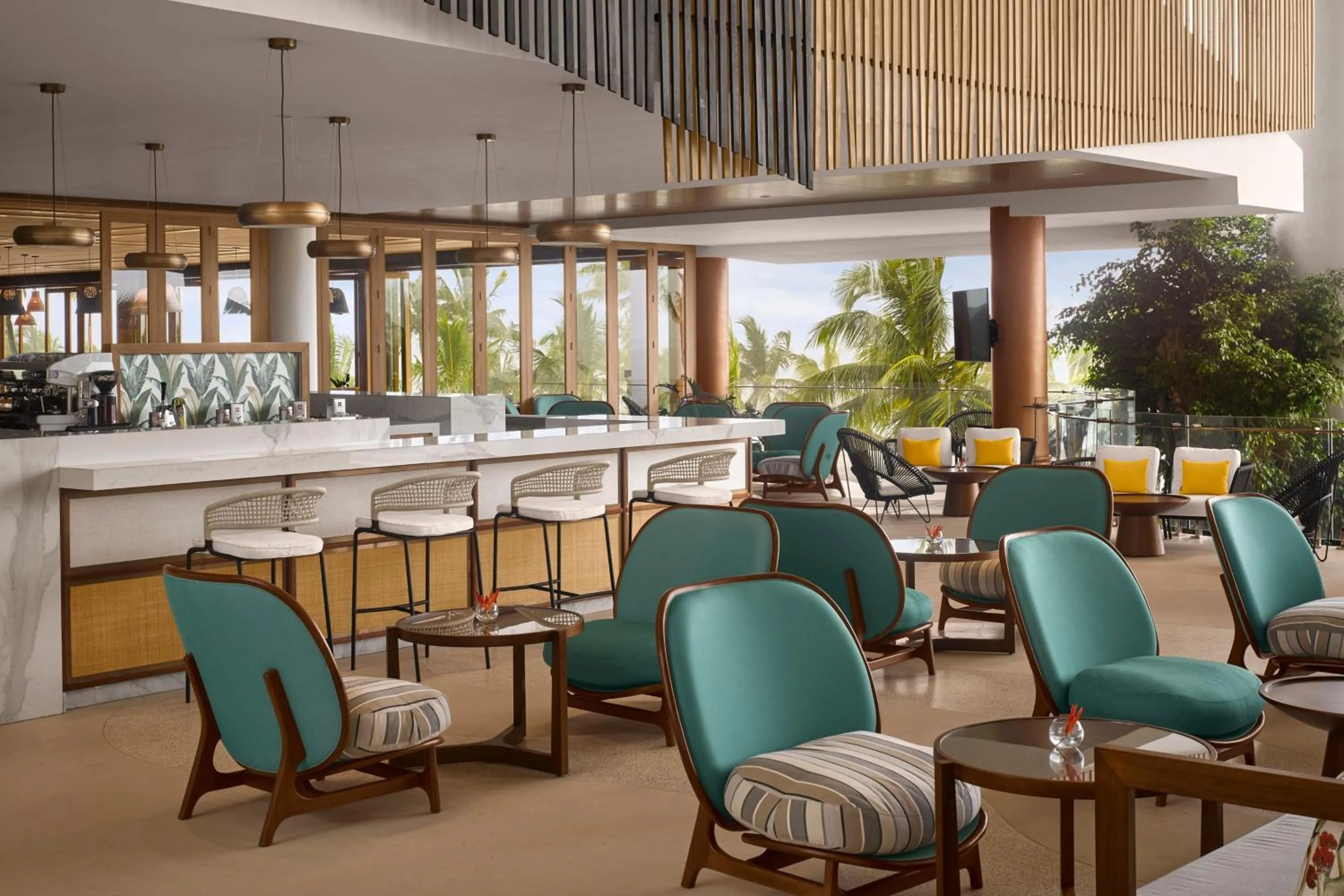 Restaurant/places to eat in Le Meridien Ile Maurice