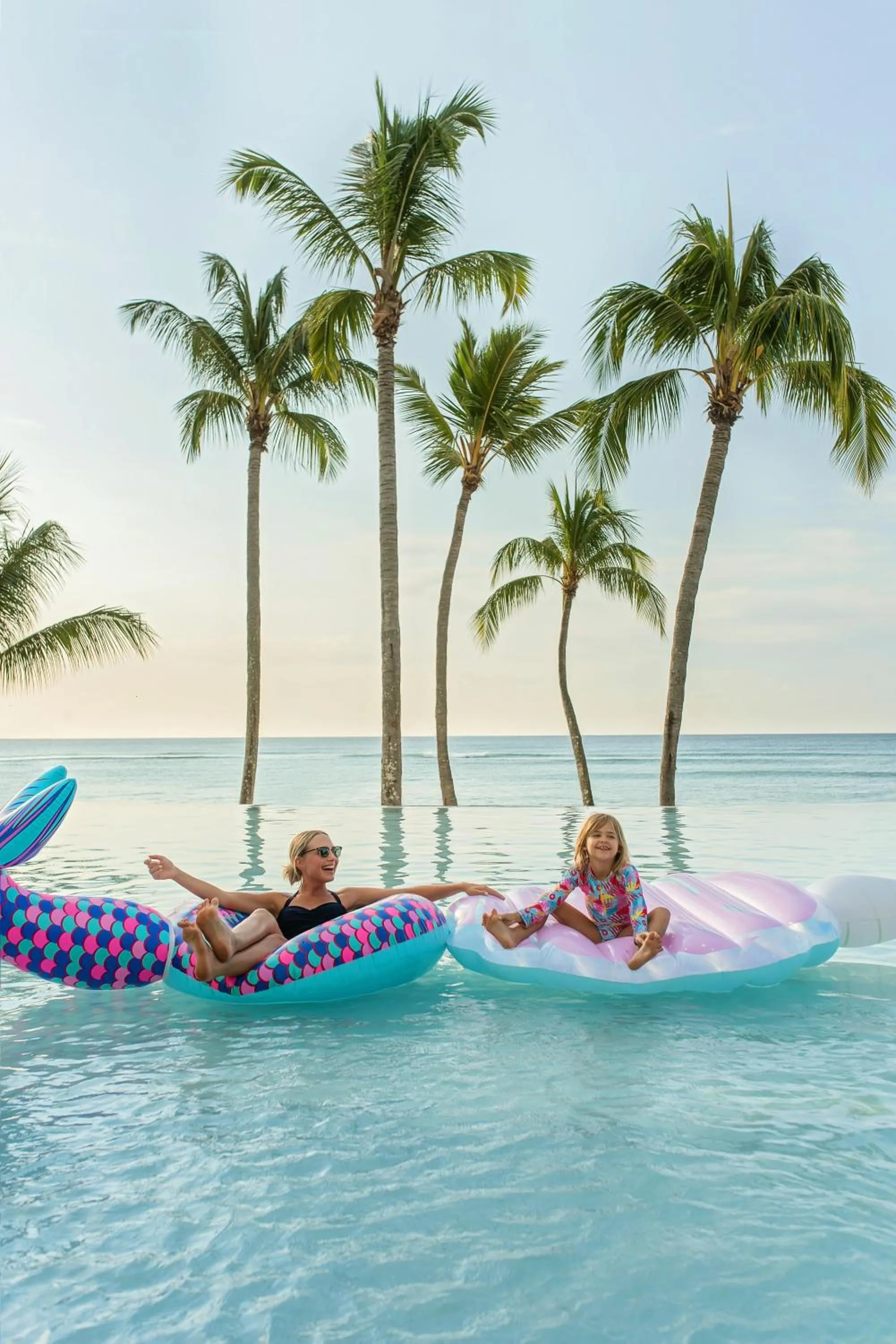 Swimming pool in Le Meridien Ile Maurice
