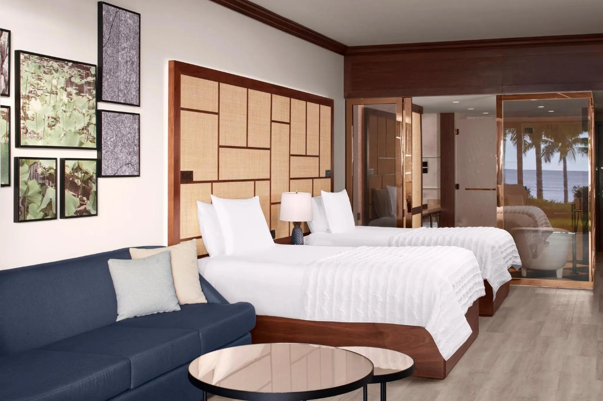 Bedroom, Bed in Le Meridien Ile Maurice