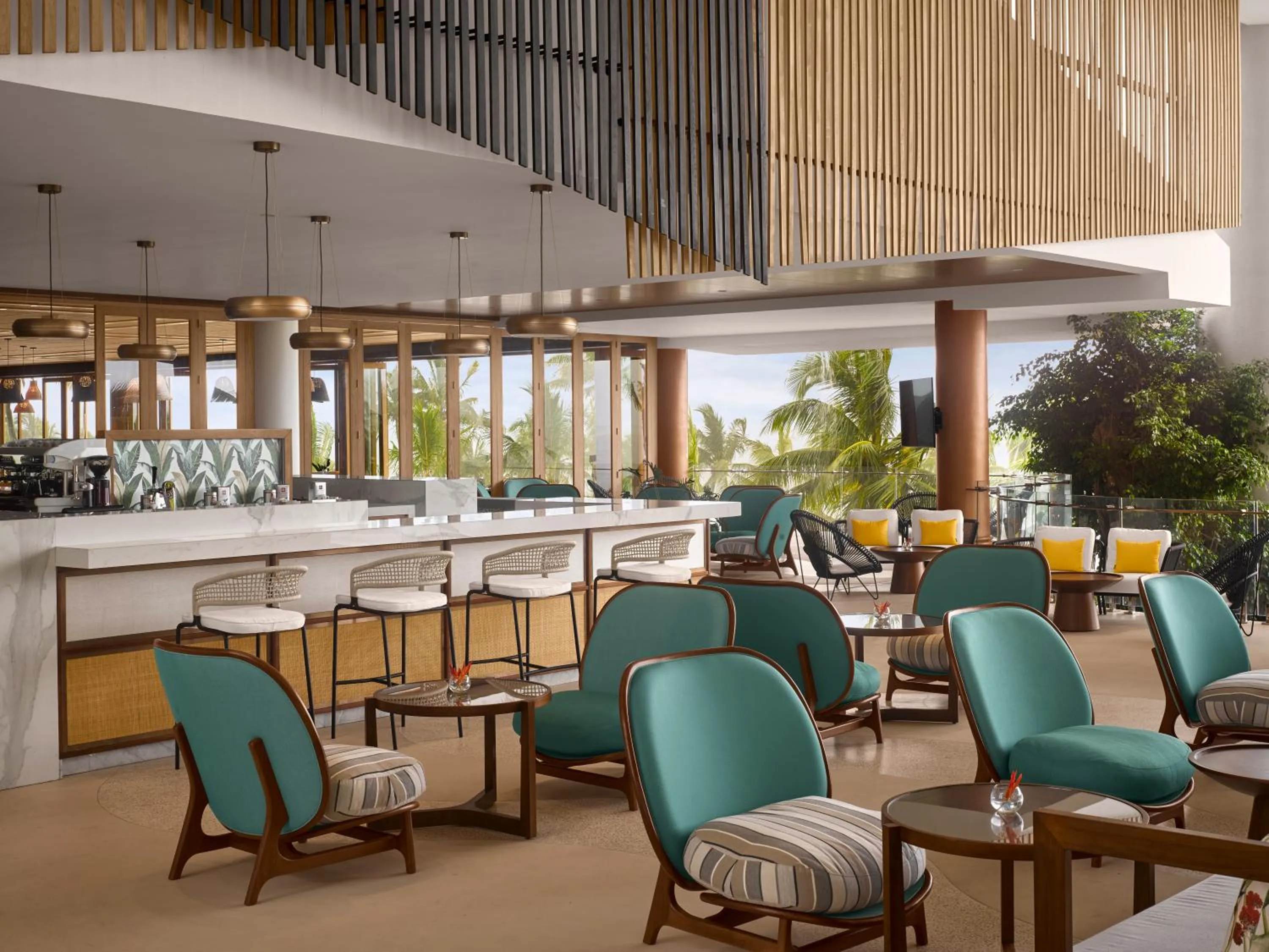 Restaurant/places to eat in Le Meridien Ile Maurice