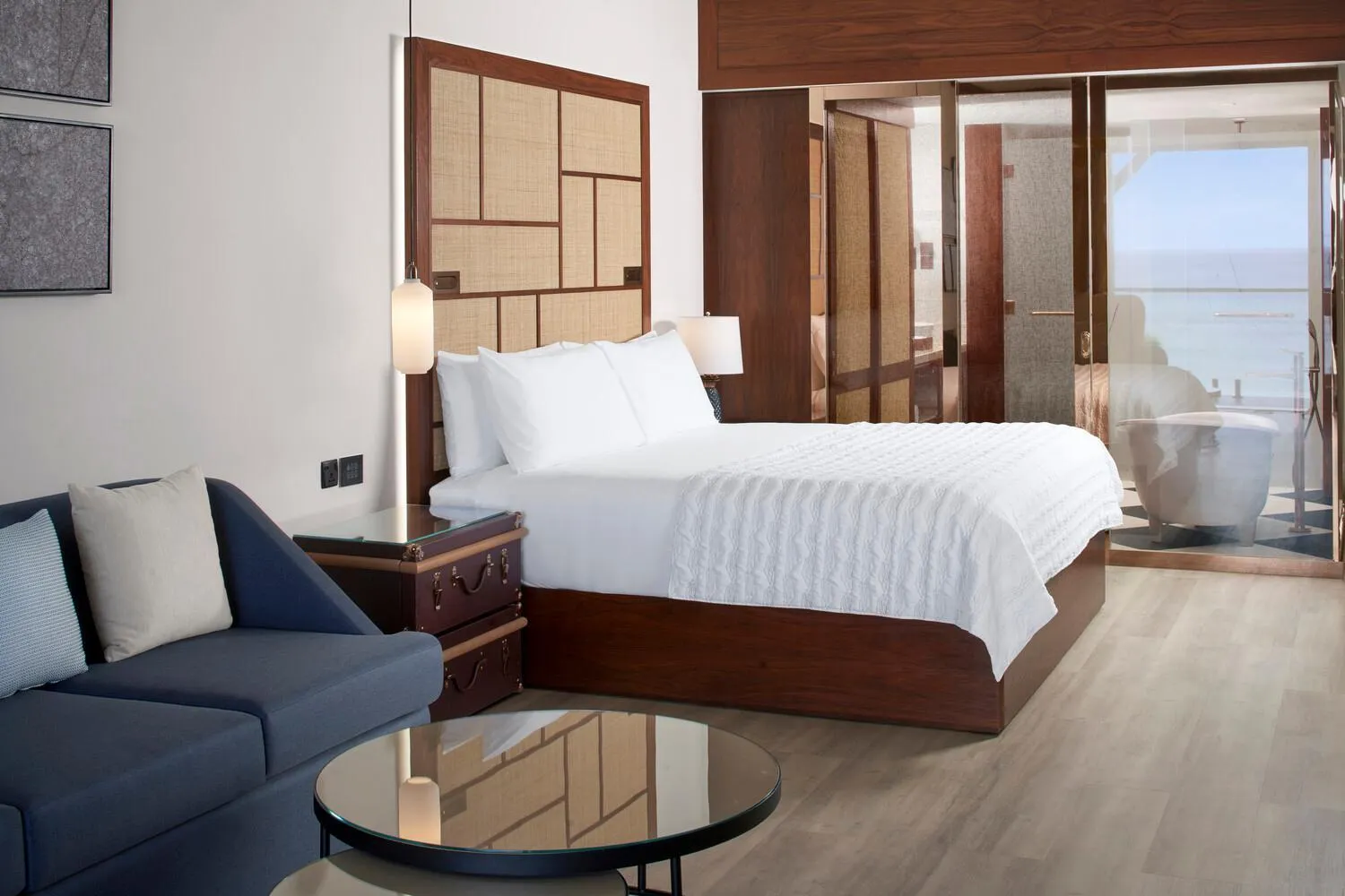 Bedroom, Bed in Le Meridien Ile Maurice