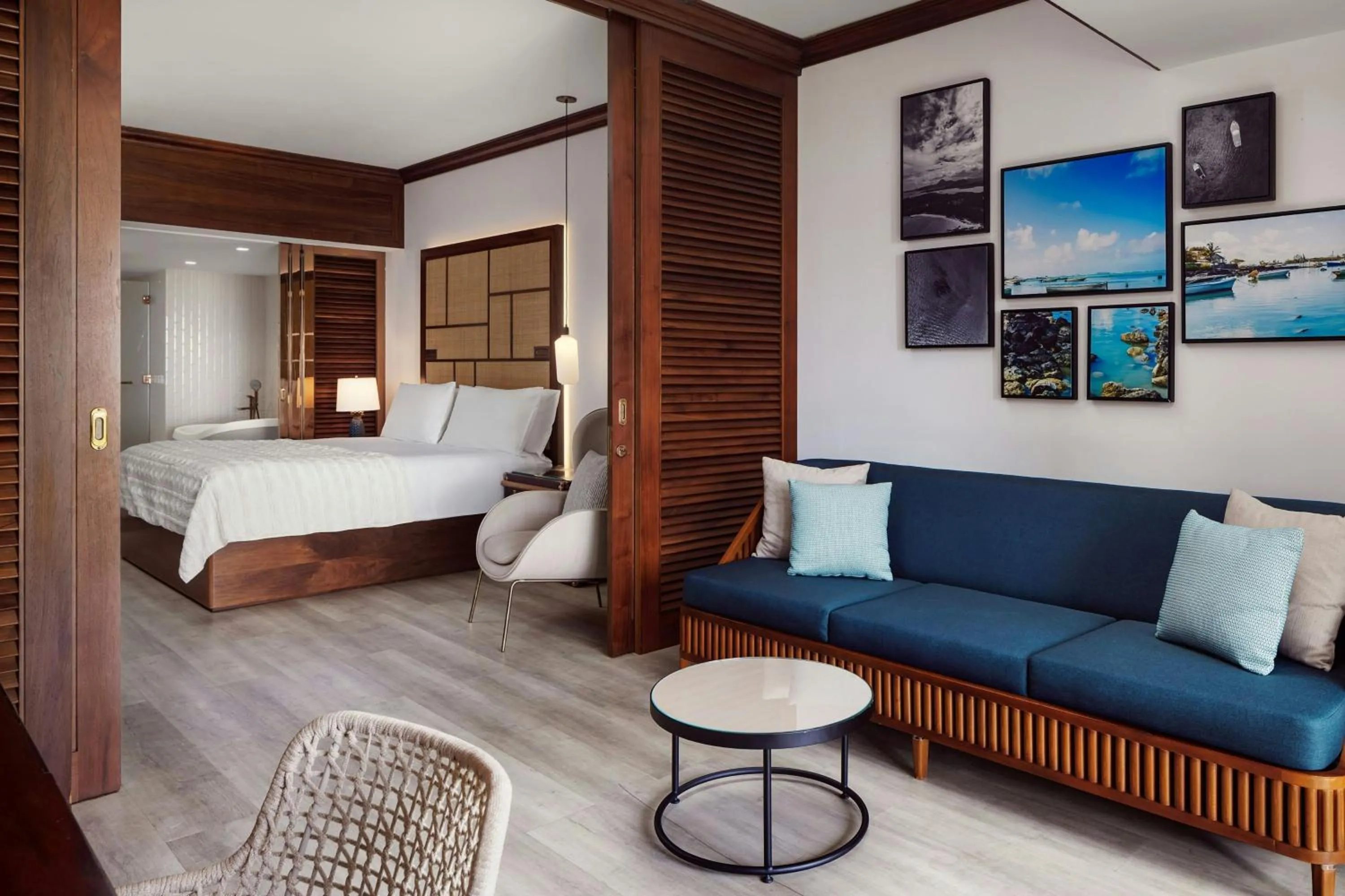 Beach, Bed in Le Meridien Ile Maurice