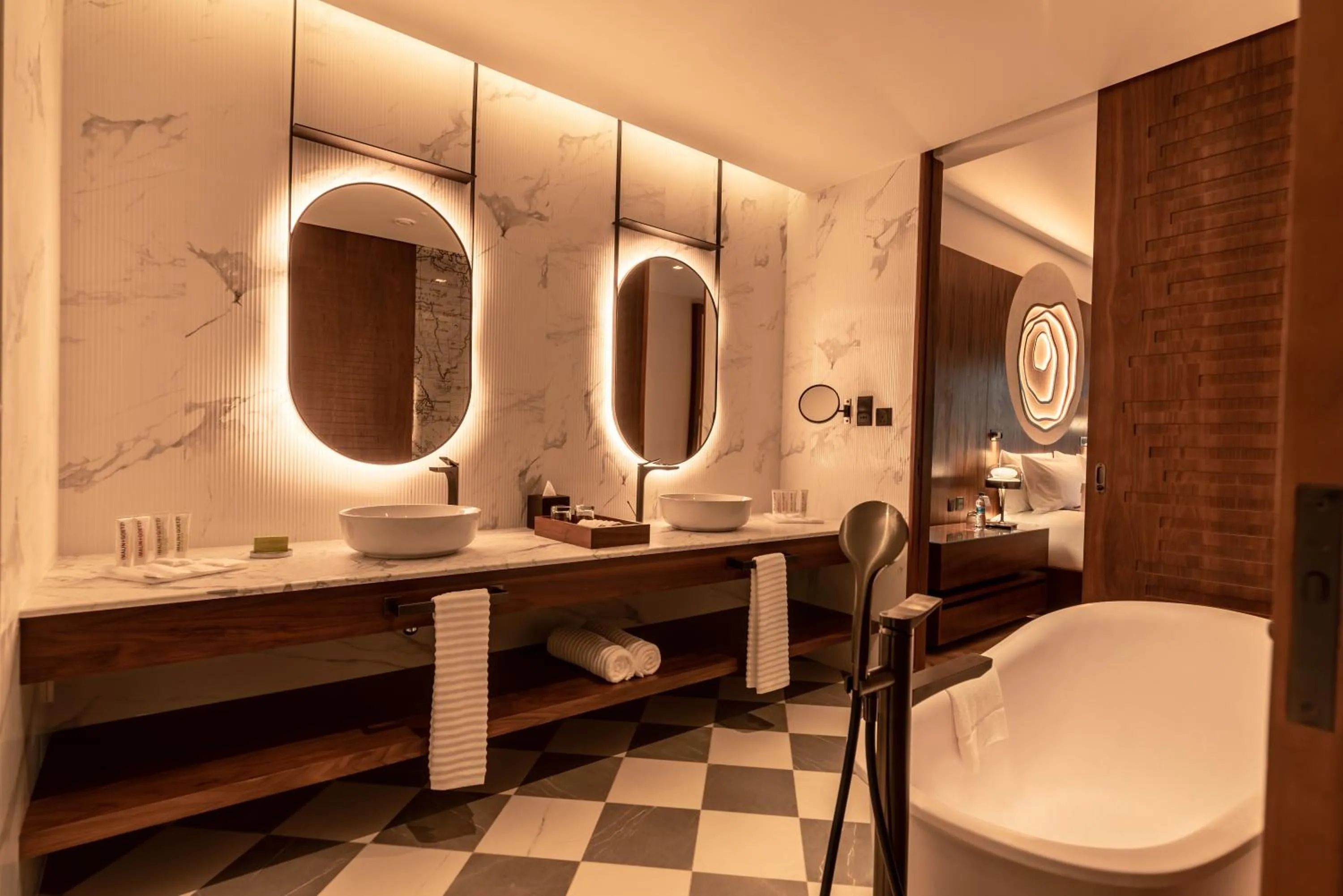 Bathroom in Le Meridien Ile Maurice