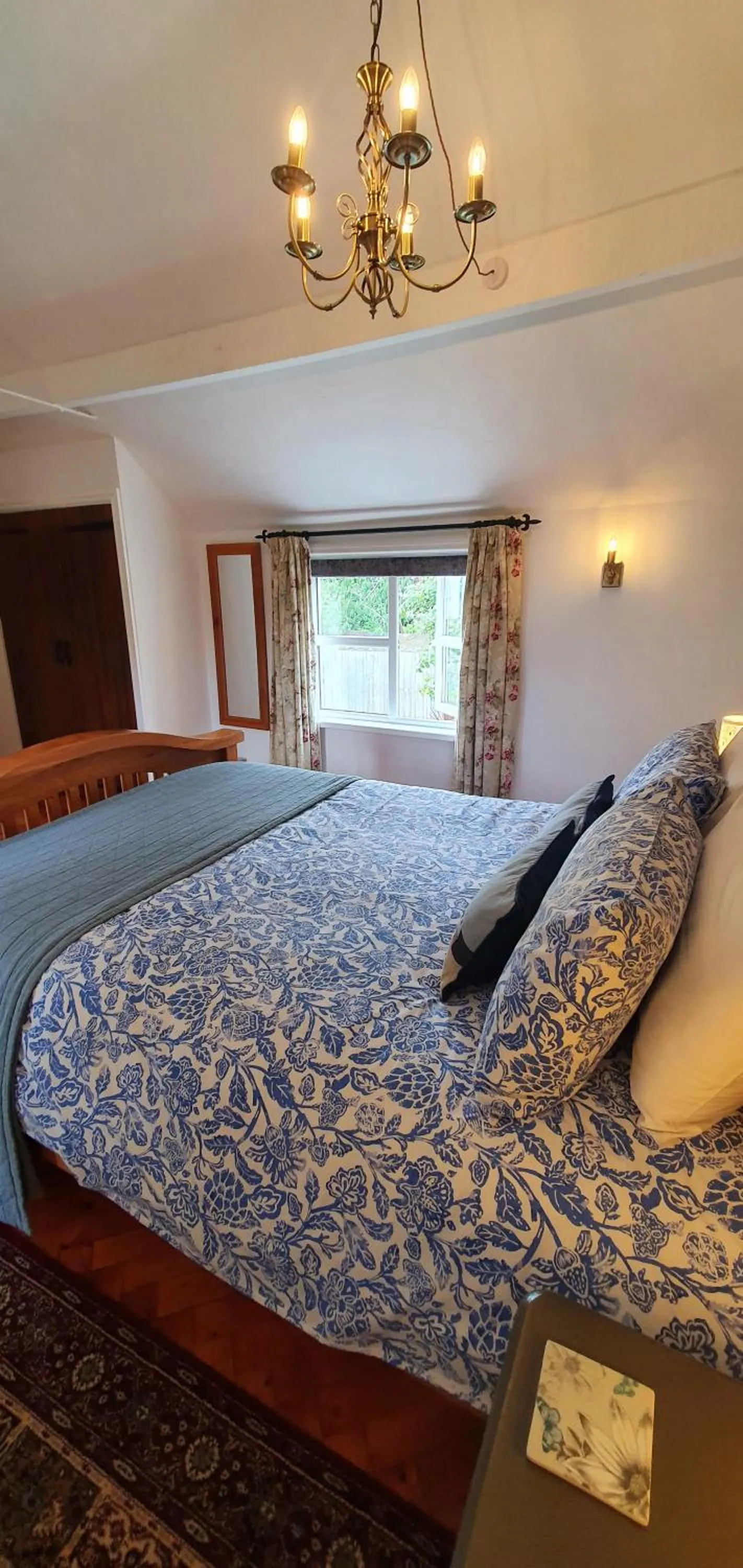 Bedroom, Bed in Vale View Cottages -The Coach House, Great location in Prestatyn!