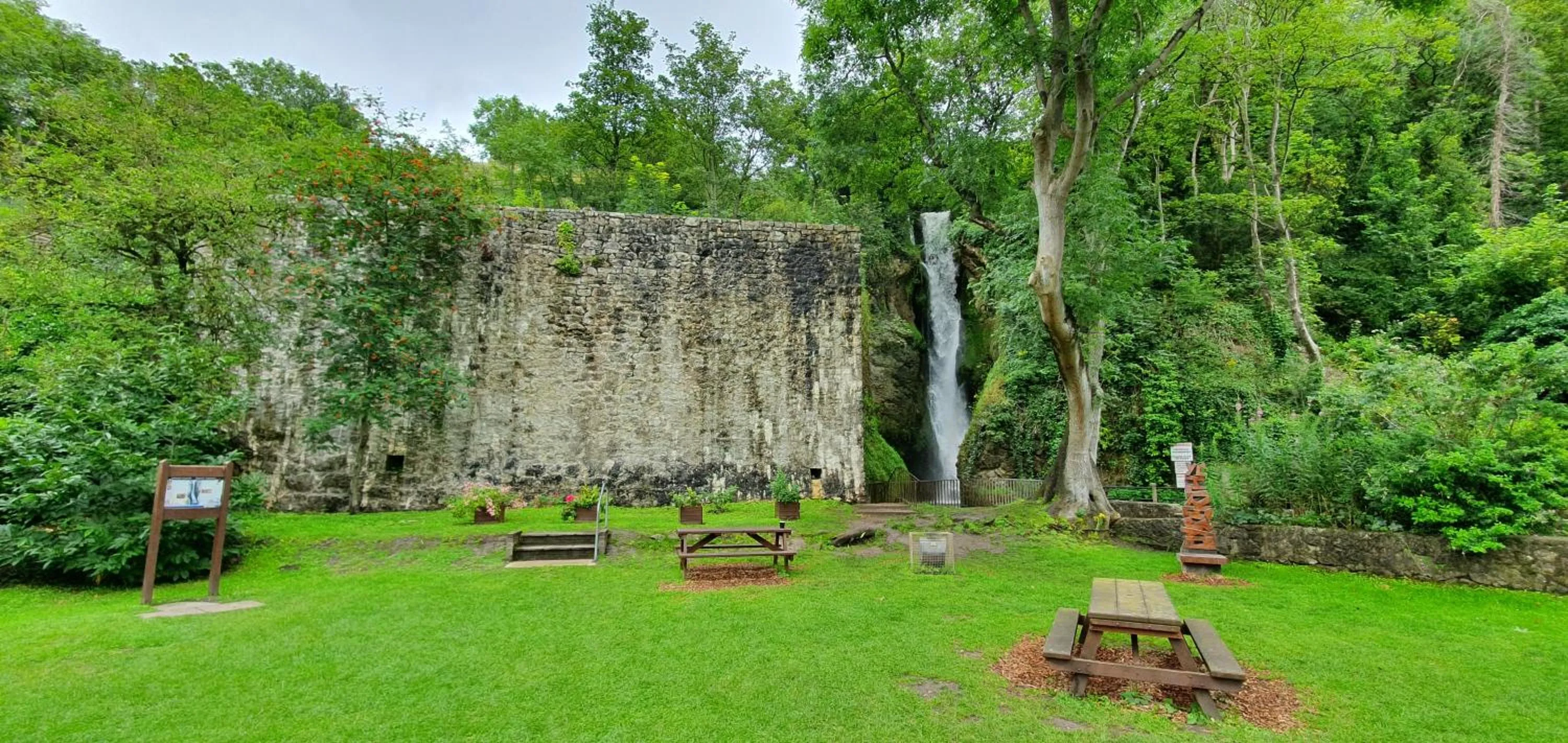 Natural landscape in Vale View Cottages -The Coach House, Great location in Prestatyn!