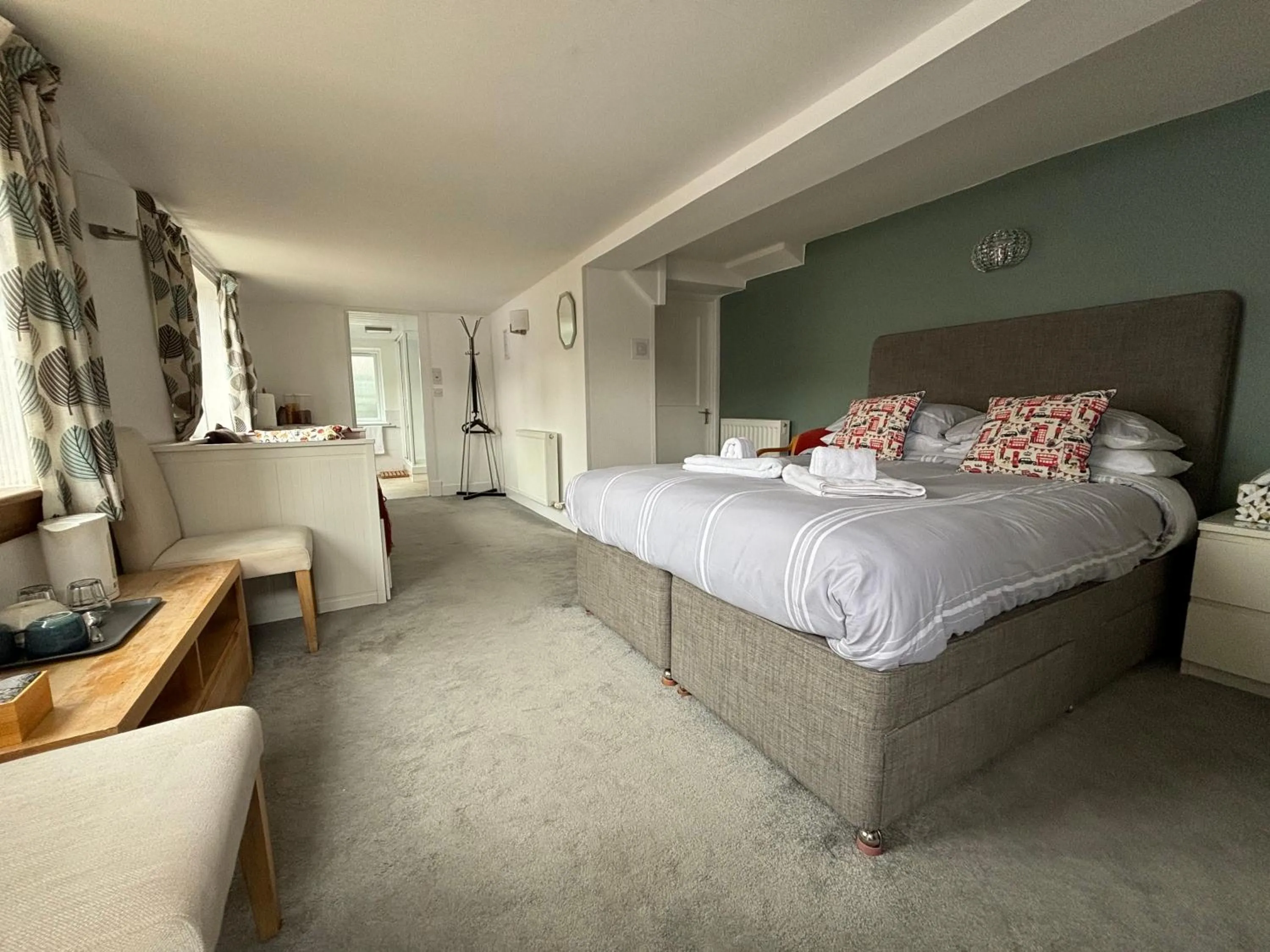 Double Room with Patio in Netherby Guest House Edinburgh
