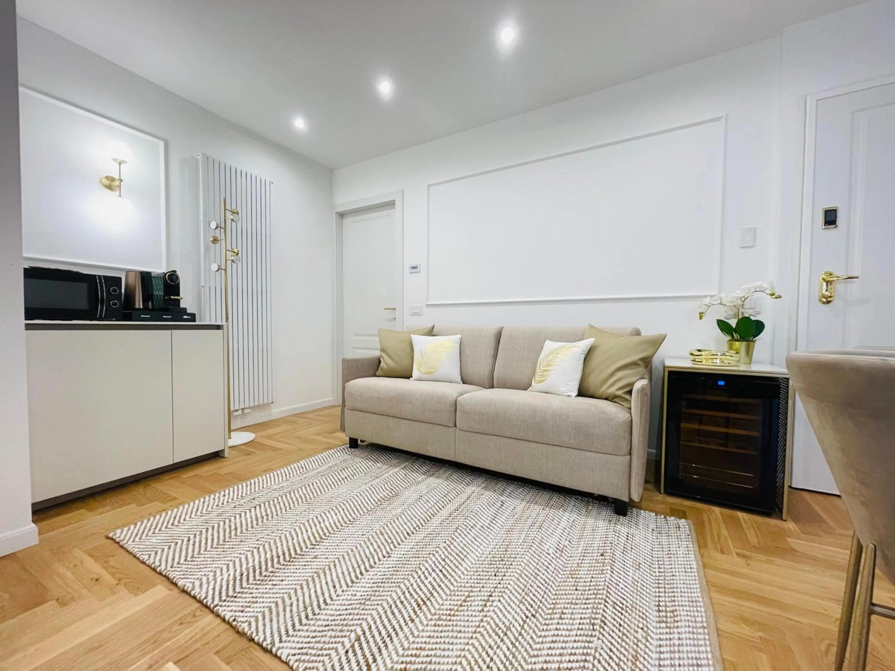 Kitchen or kitchenette in Bellagio Luxury Suites Apartments