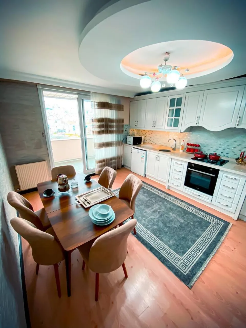 Kitchen or kitchenette in Eyüpsultan ABS Suites