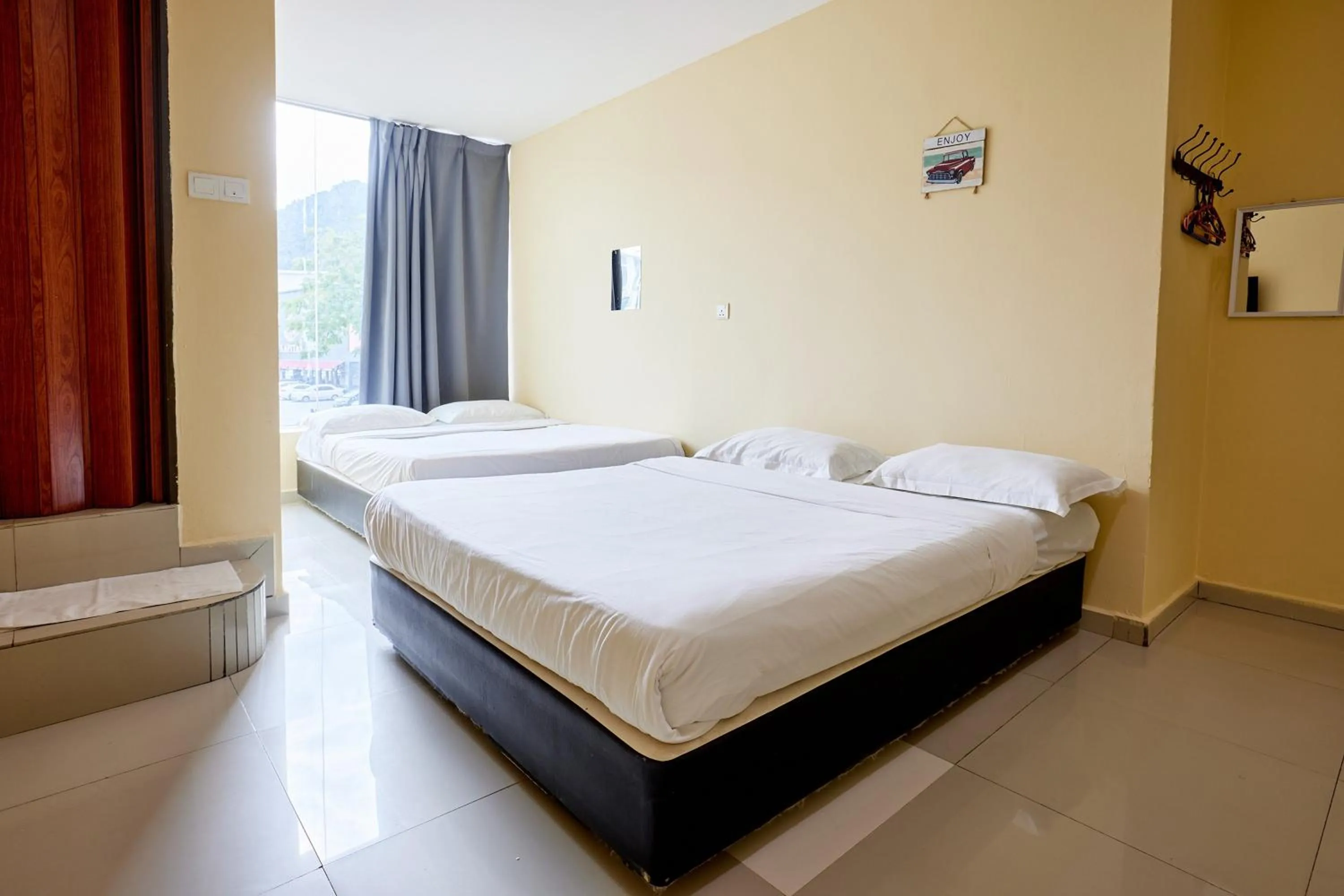 Bedroom, Bed in Hotel Inap Sri Gombak