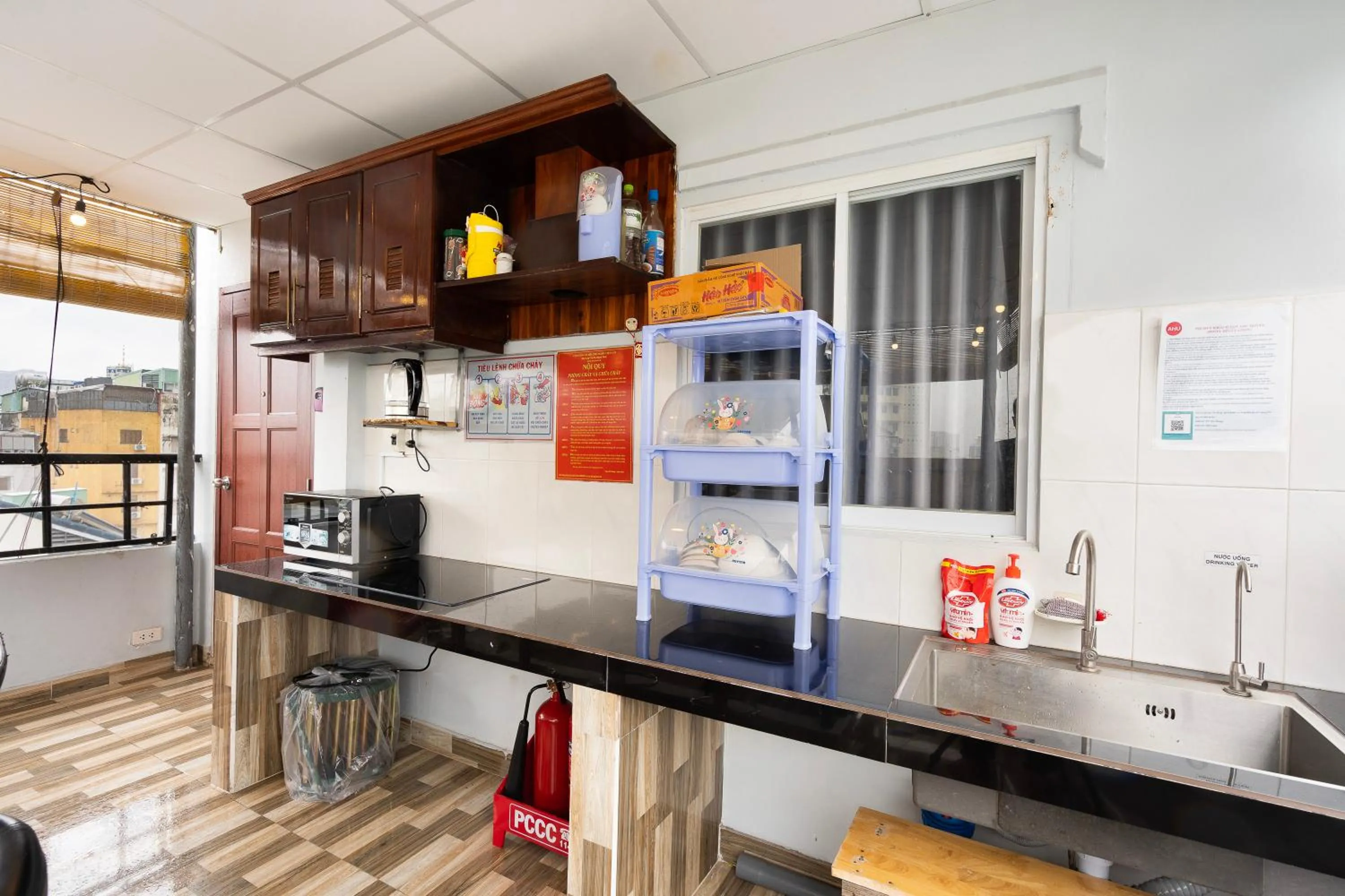 Ahu Hotel & Apartment