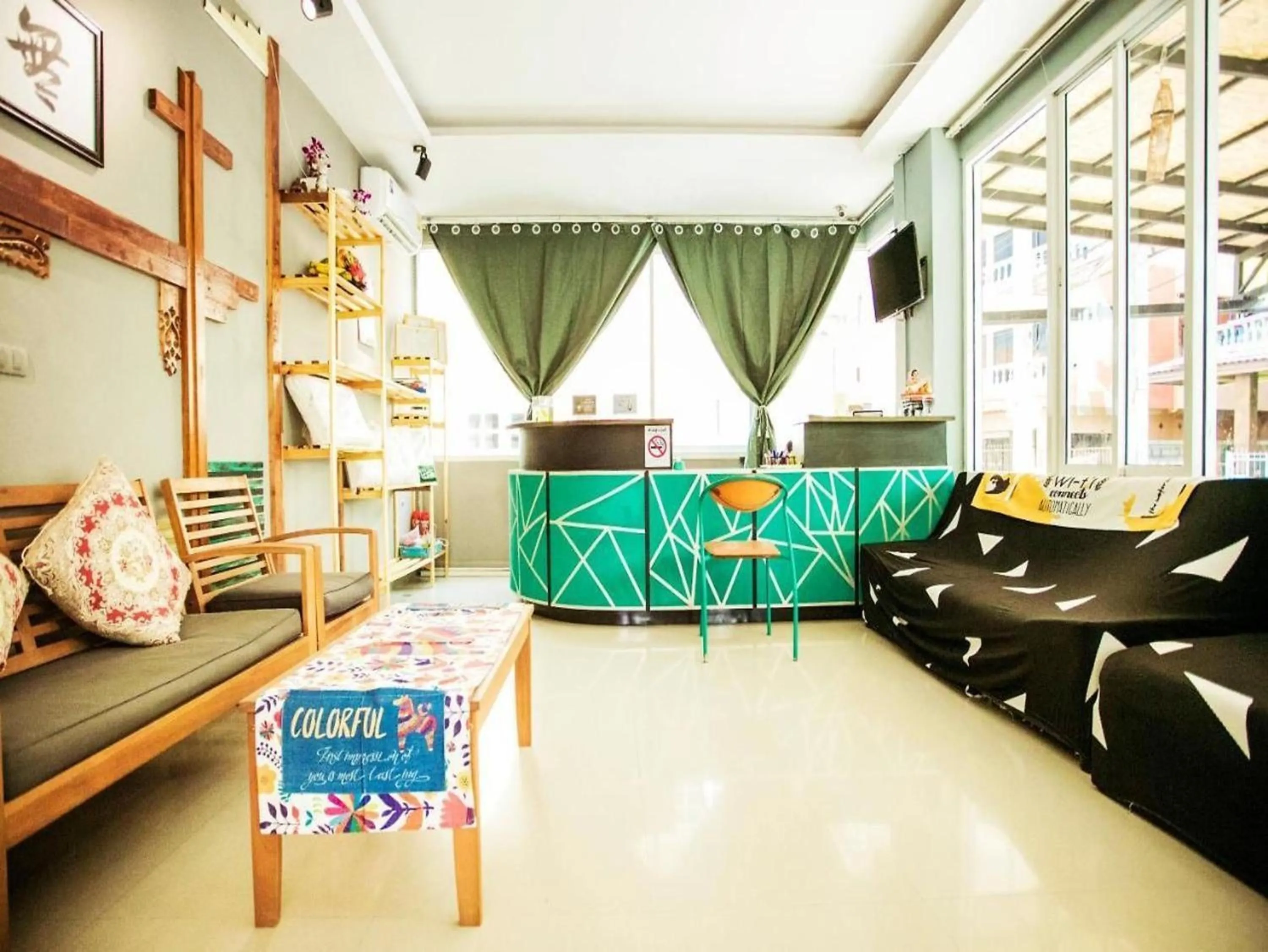 Lobby or reception in RoomQuest Phuket Patong Beach