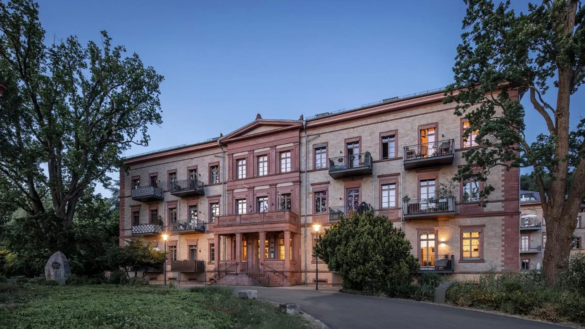 Property building in Acapella Suite Allegro 76qm I Altstadt l Weinberg
