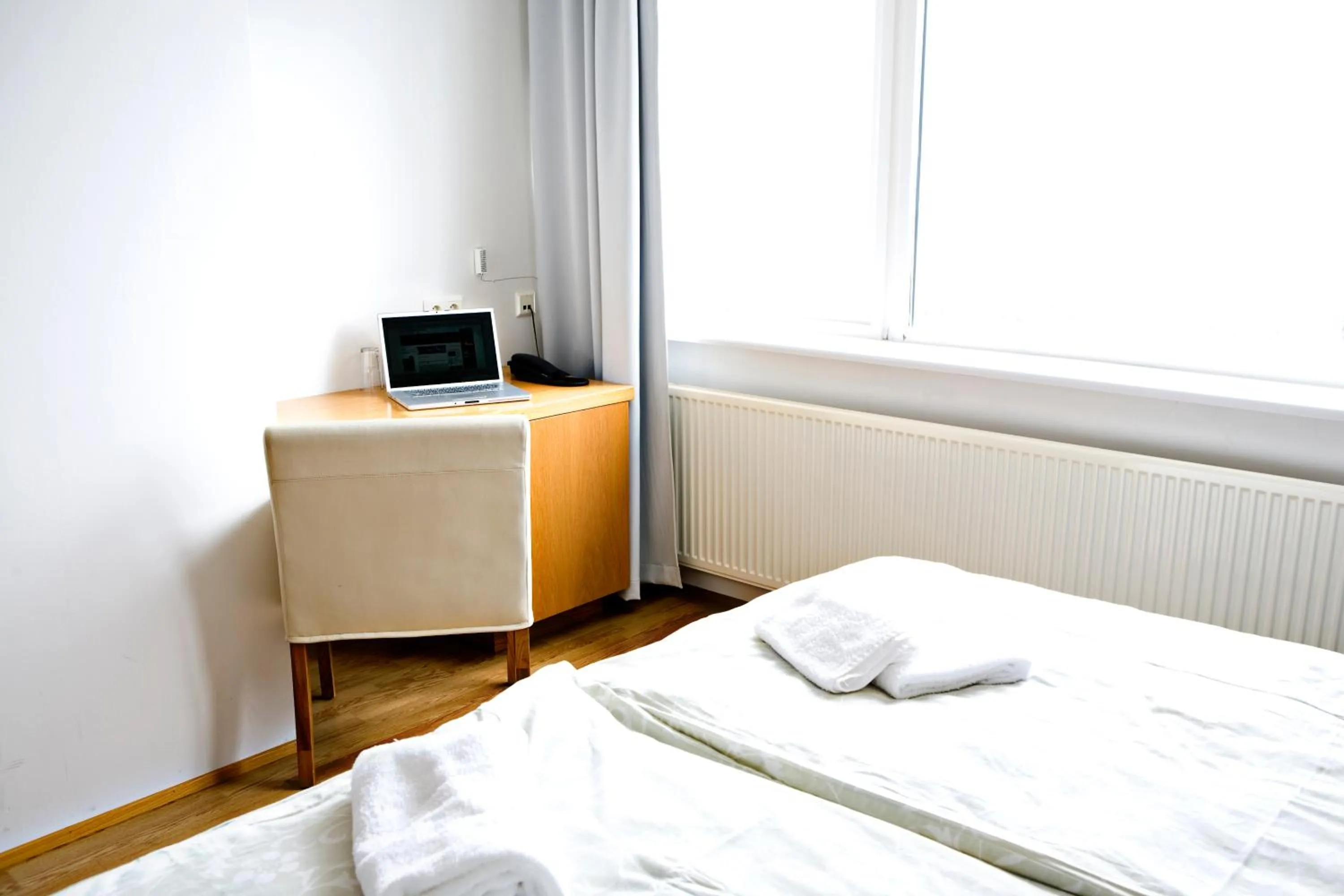 TV and multimedia, Bed in Hotel Keilir by Reykjavik Keflavik Airport