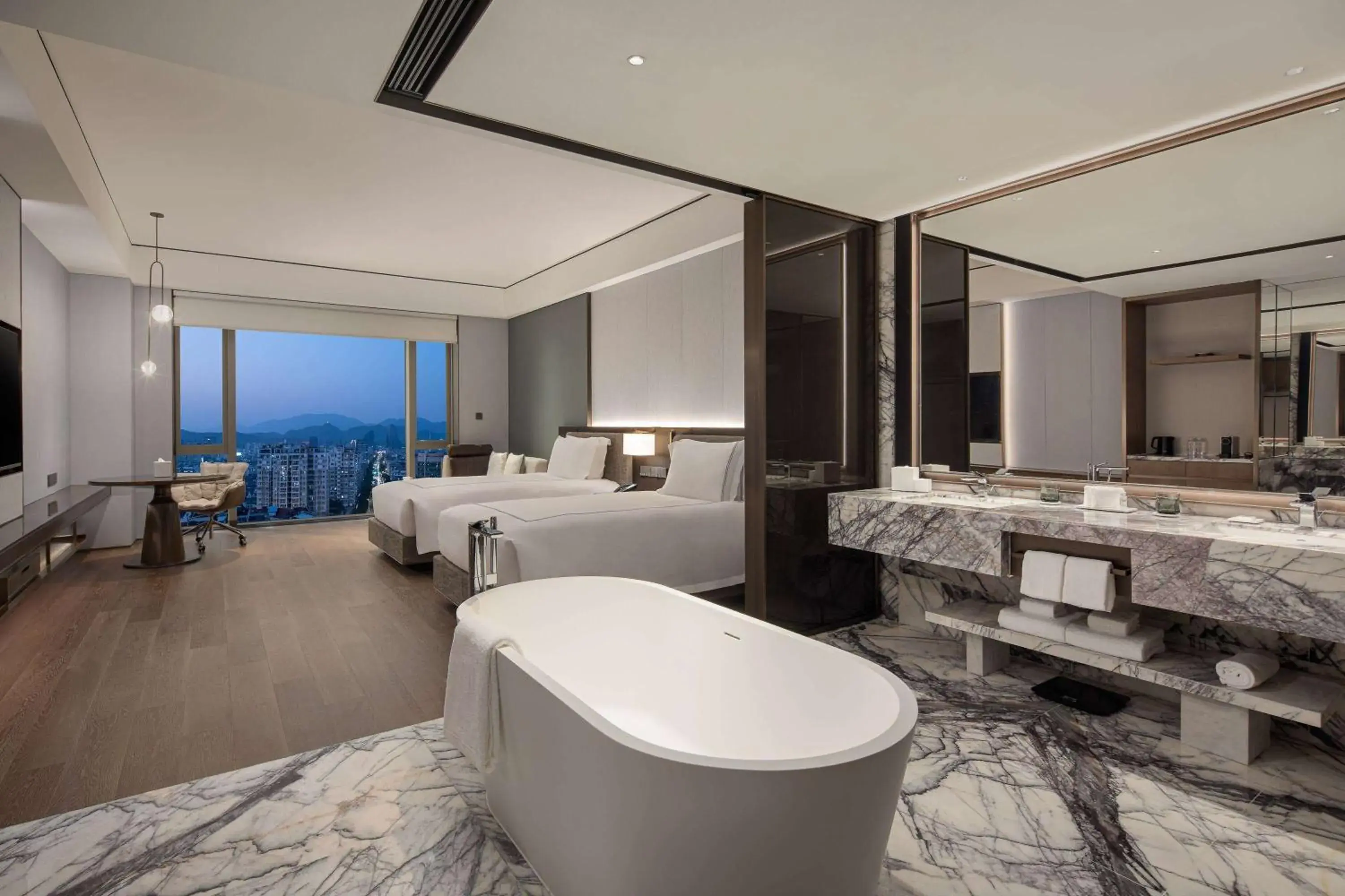 Photo of the whole room in Wyndham Grand Lishui Downtown Photo of the whole room in Wyndham Grand Lishui Downtown