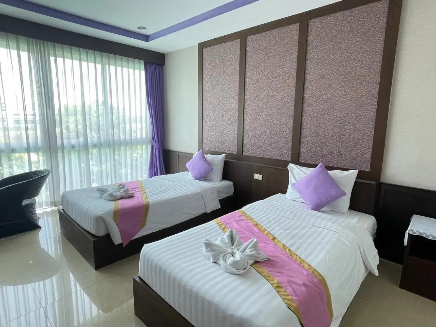 Deluxe Room in The Sand Beach Pattaya Deluxe Room in The Sand Beach Pattaya