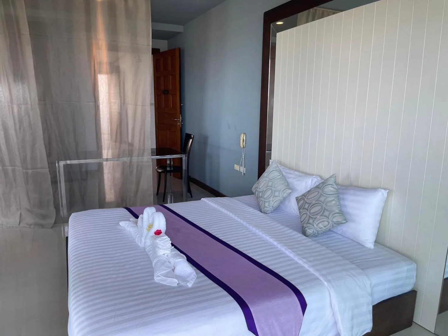 Photo of the whole room, Bed in The Sand Beach Pattaya