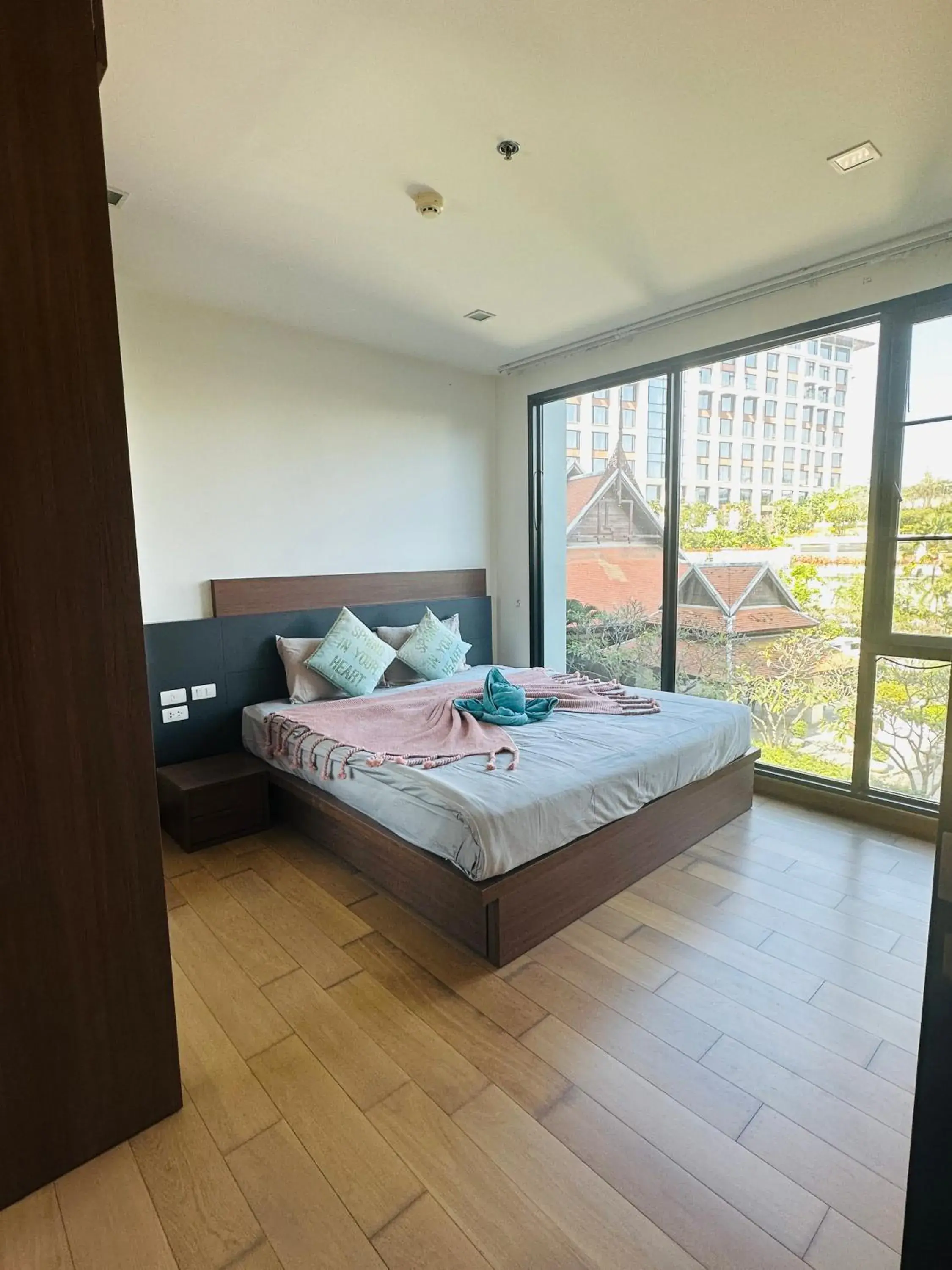 Suite in The Astra Condo Changkhlan in Chiang Mai Suite in The Astra Condo Changkhlan in Chiang Mai
