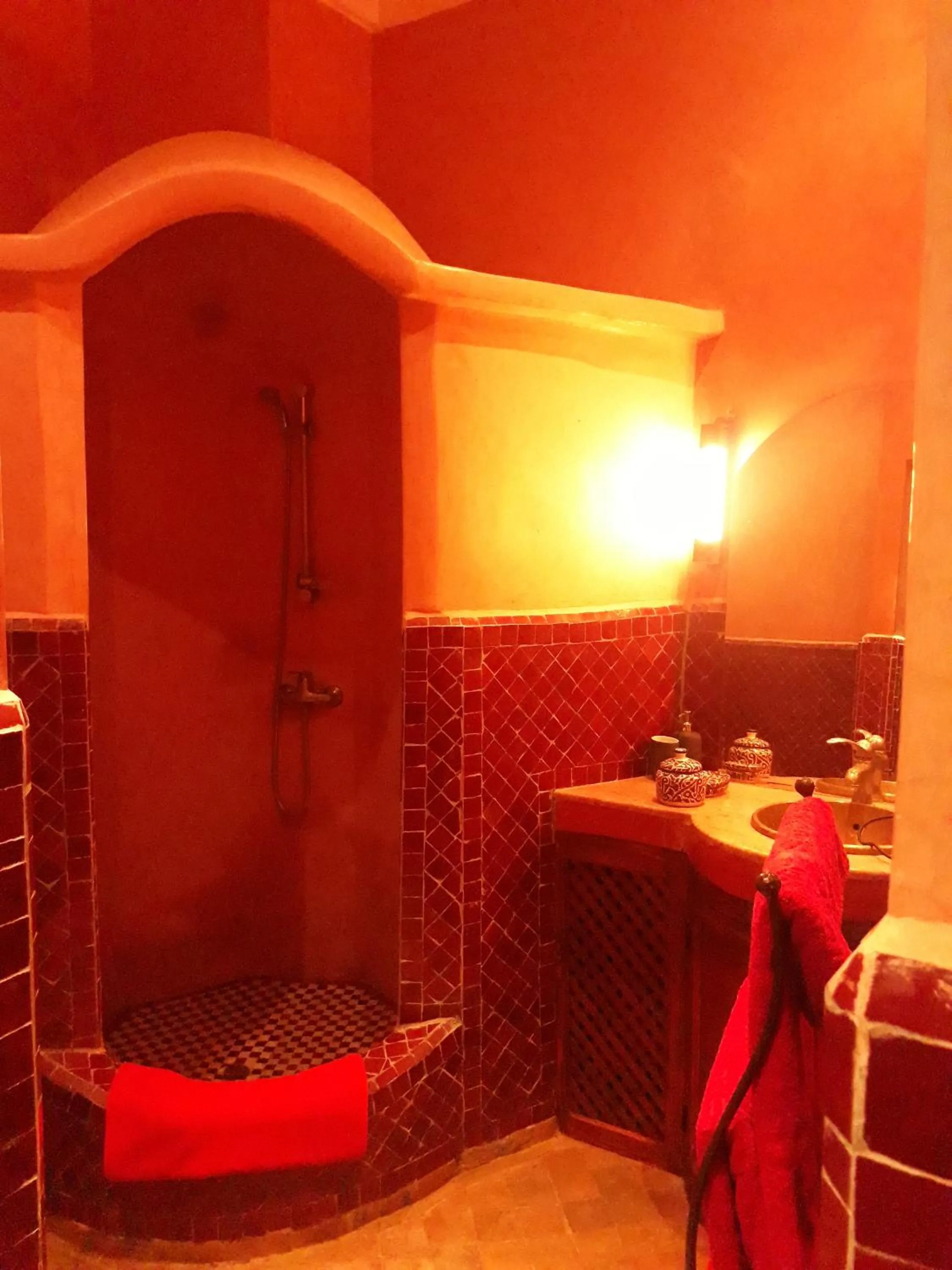 Bathroom in Riad Dar Zaya