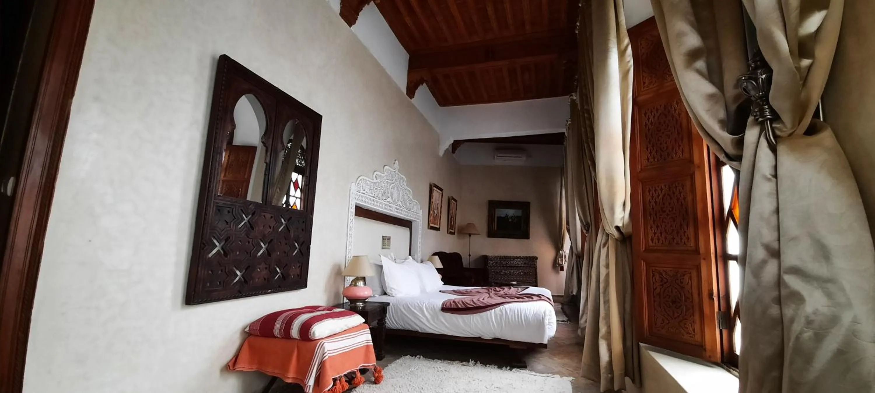 Photo of the whole room, Bed in Riad Dar Zaya