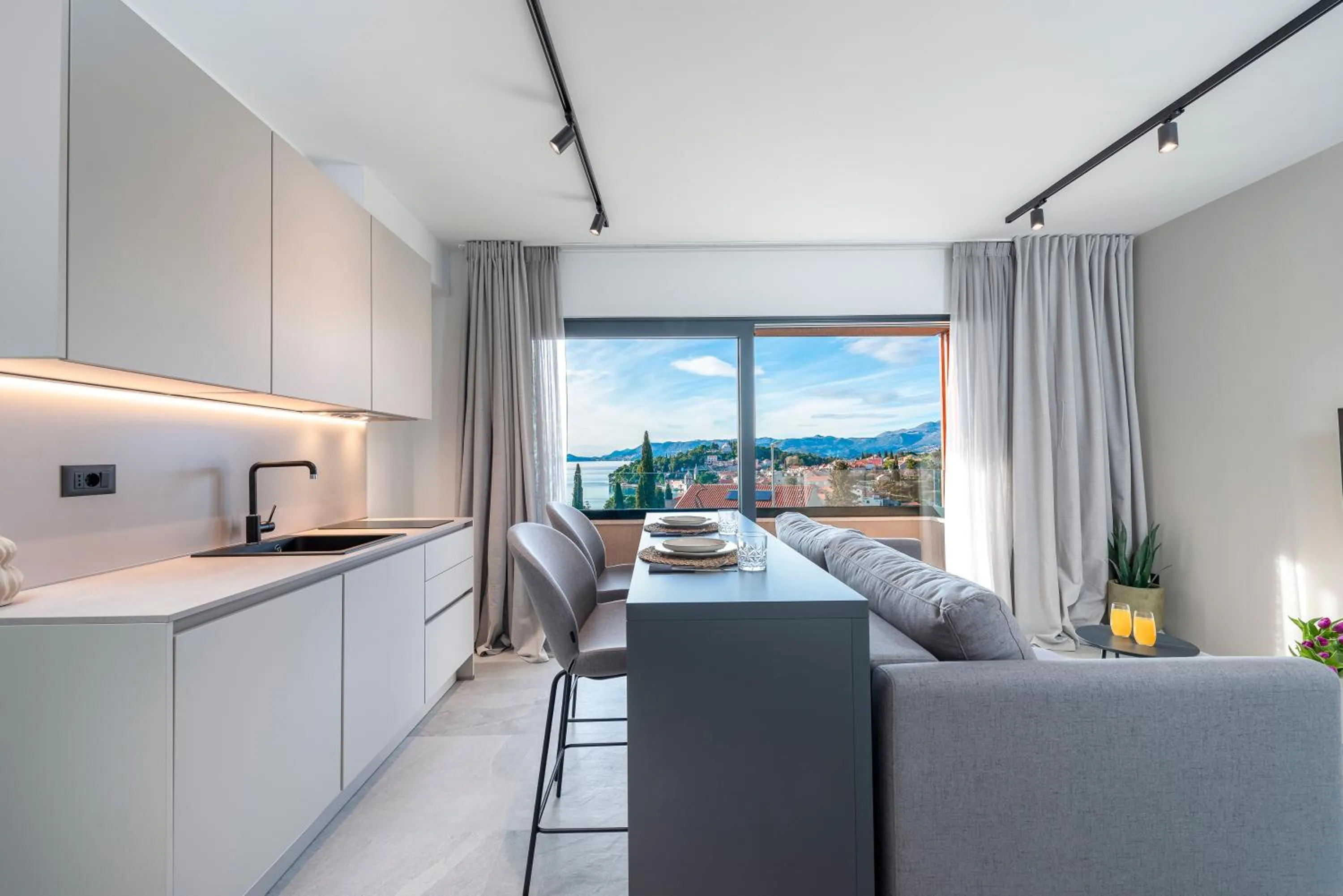 TV and multimedia in "Villa AnMari" The Cavtat View Residence