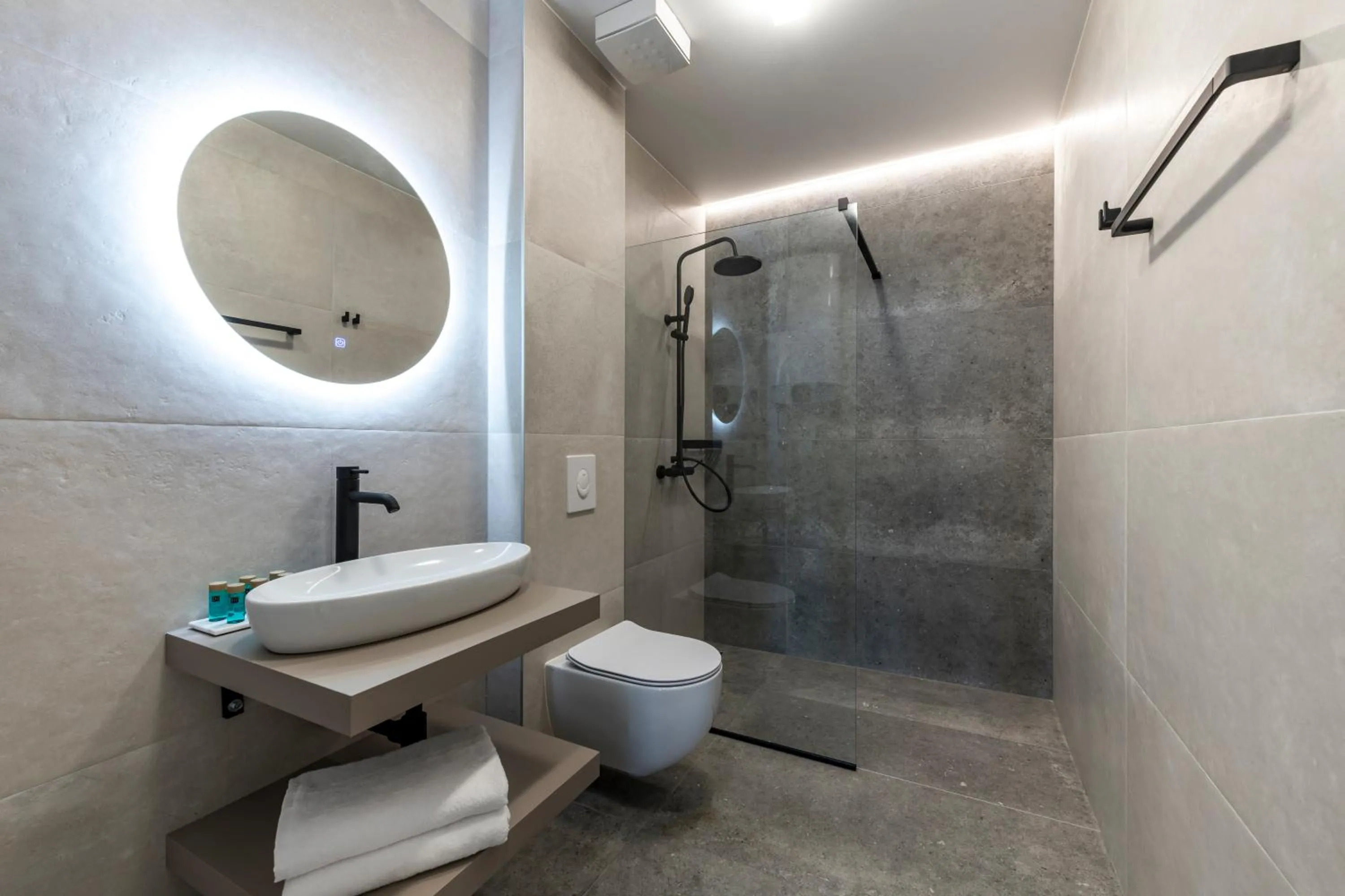 Shower in "Villa AnMari" The Cavtat View Residence