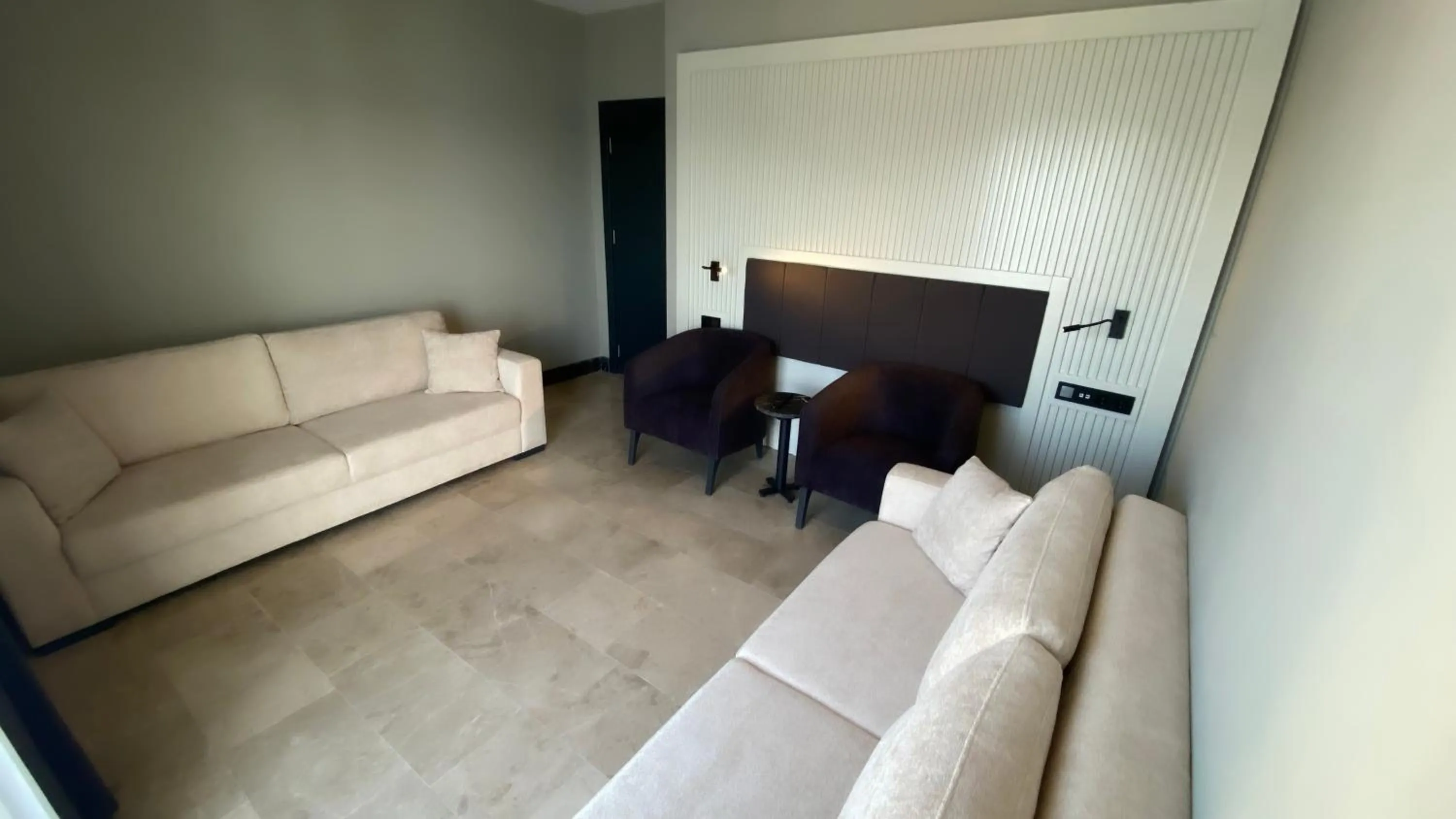 Living room in ROSEIRA MAR-INN LUXURY