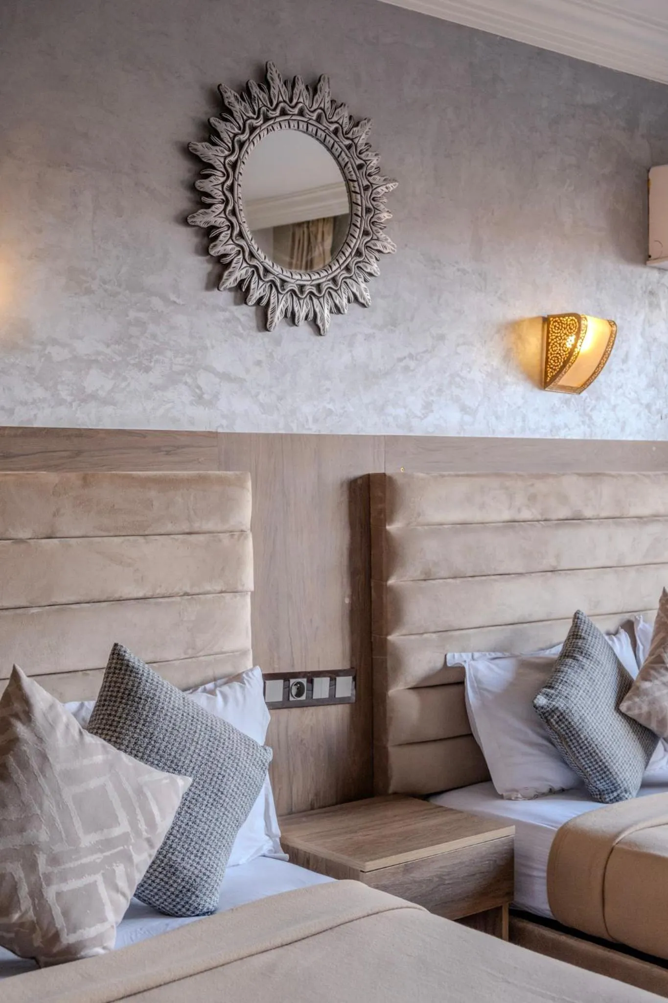 Bed in Imperial Holiday Hôtel & spa