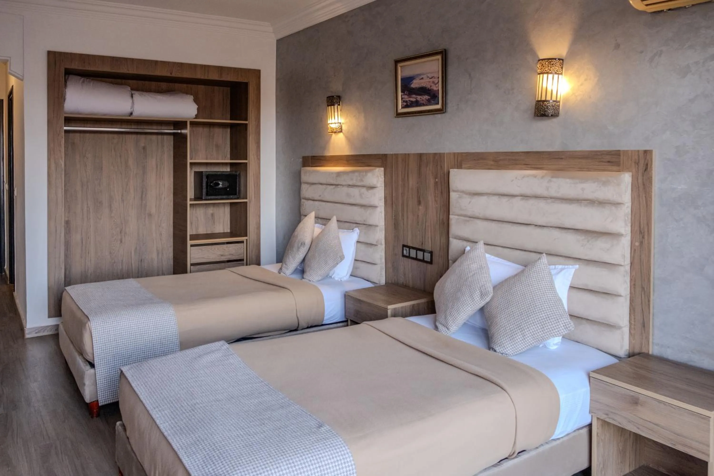 Bed in Imperial Holiday Hôtel & spa