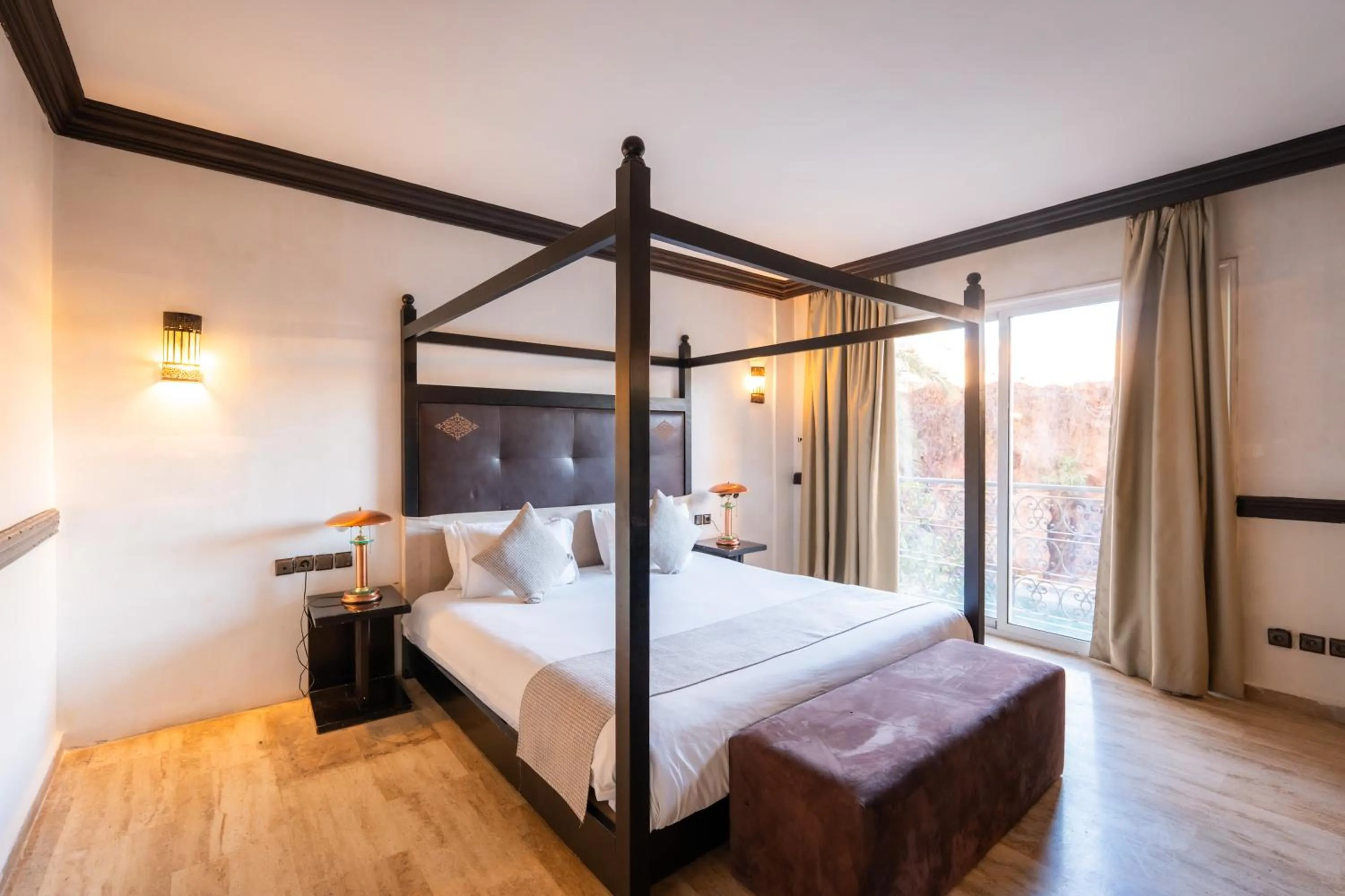 Bed in Imperial Holiday Hôtel & spa