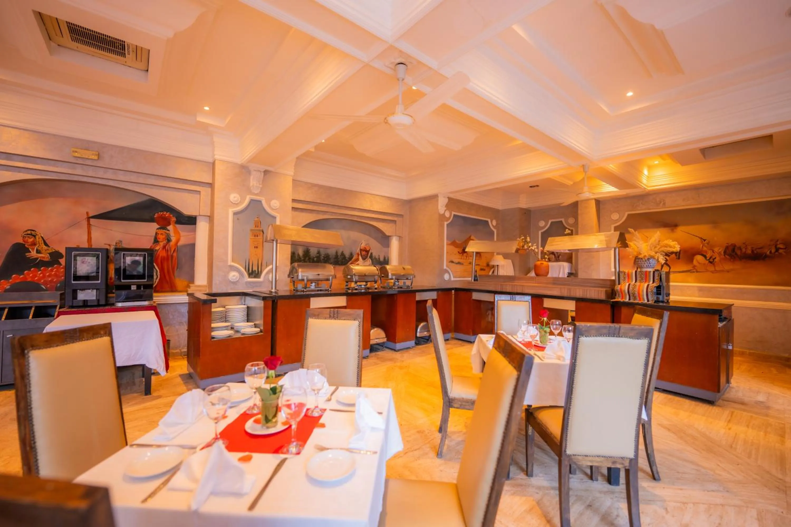 Restaurant/places to eat in Imperial Holiday Hôtel & spa