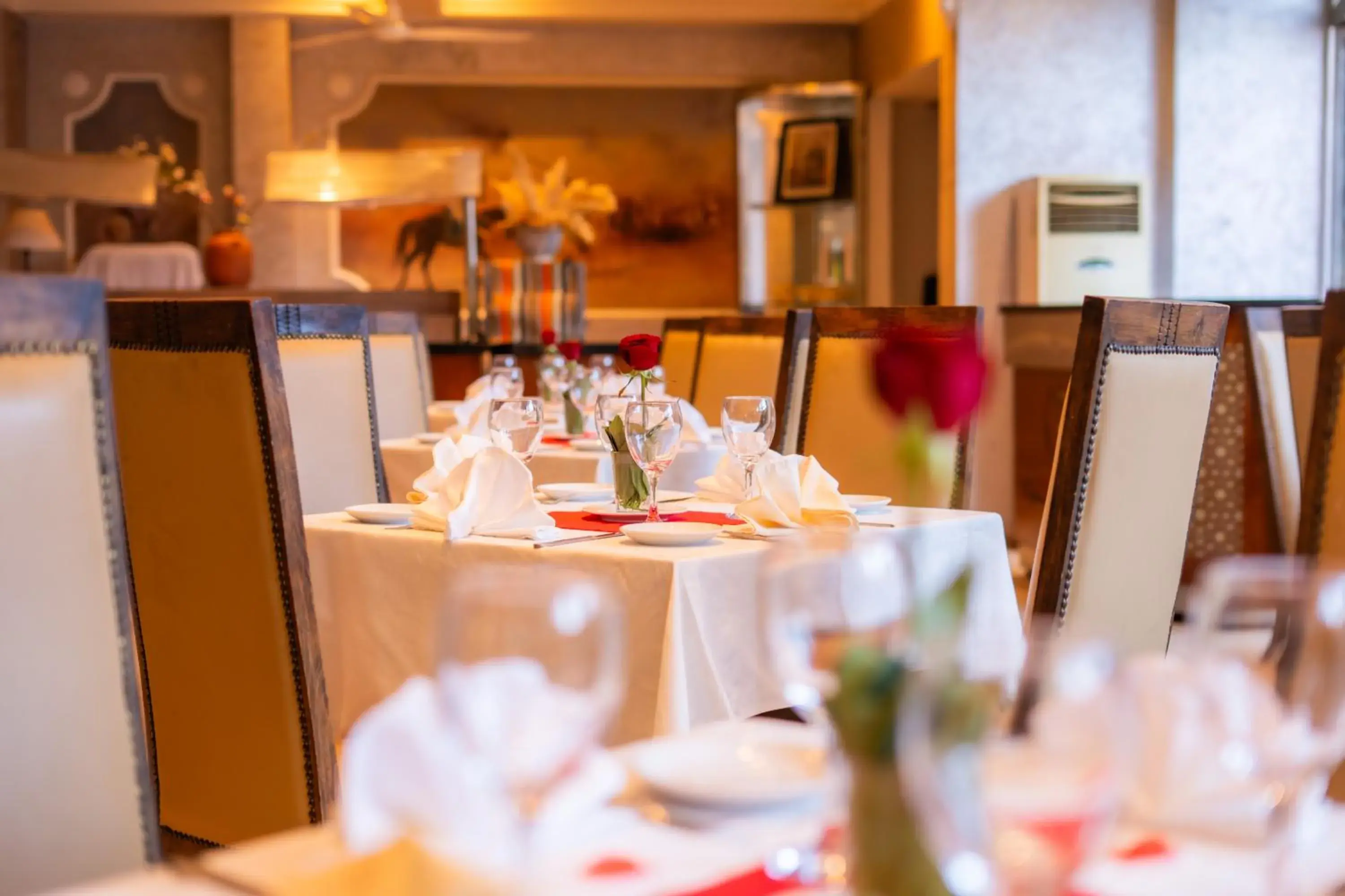 Restaurant/places to eat in Imperial Holiday Hôtel & spa Restaurant/places to eat in Imperial Holiday Hôtel & spa