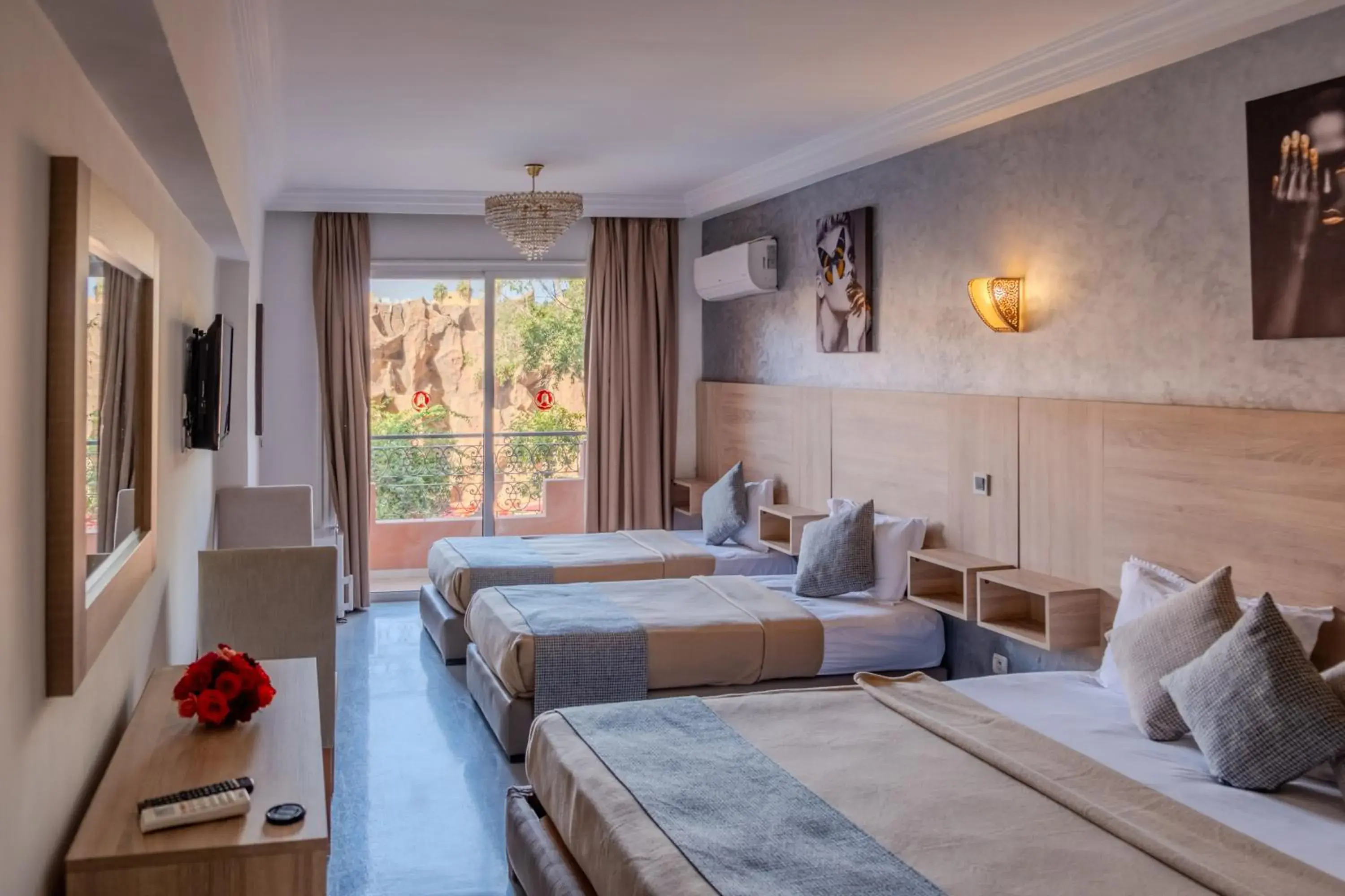 Bed in Imperial Holiday Hôtel & spa Bed in Imperial Holiday Hôtel & spa