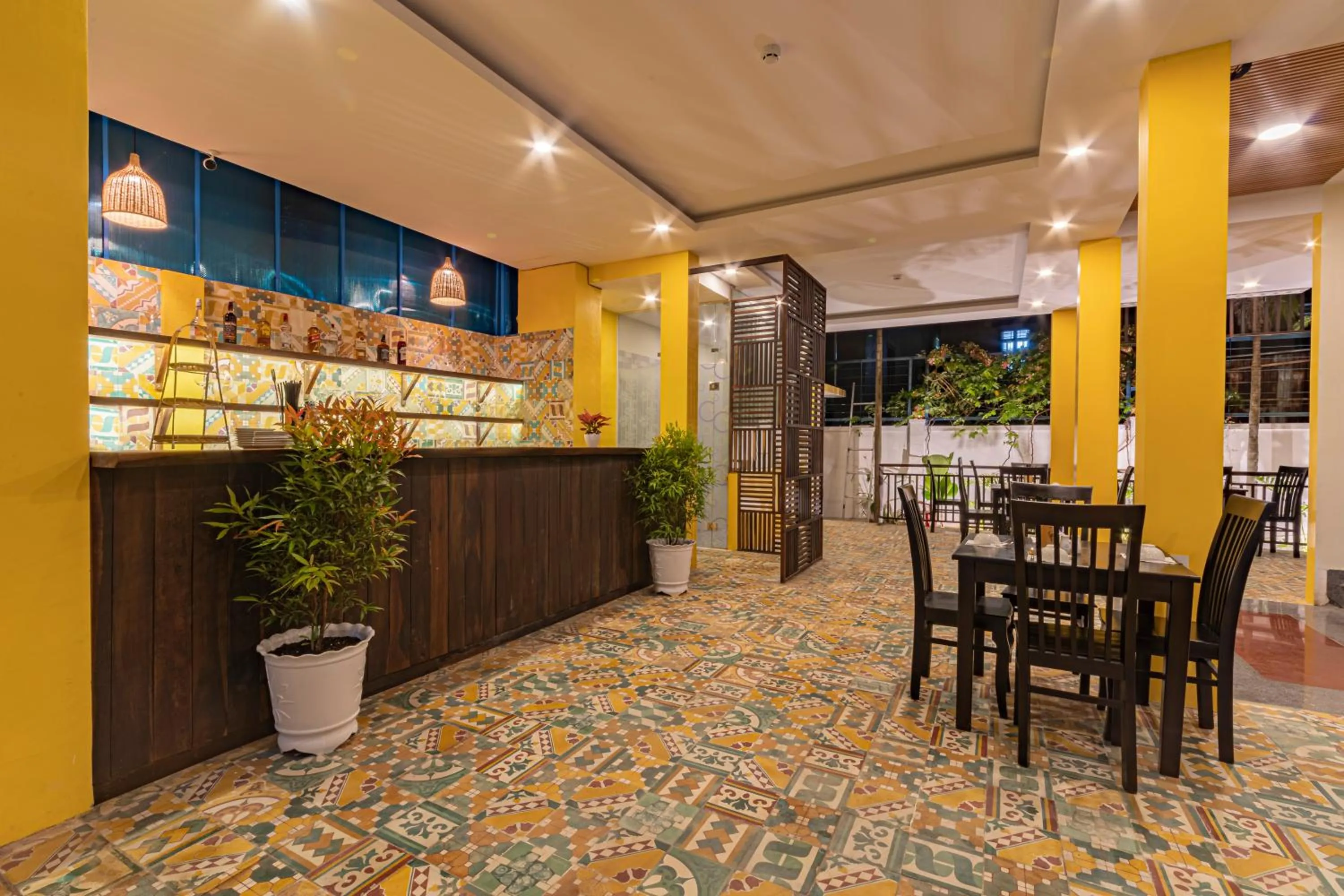 Restaurant/places to eat in Hoi An Heart hostel Villa - Bespoke