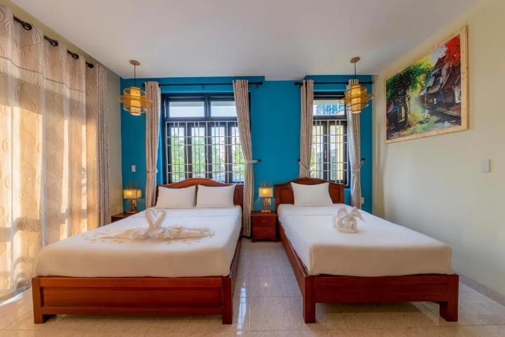 Bed in Hoi An Heart hostel Villa - Bespoke