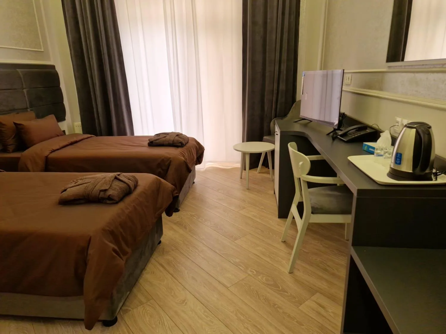 TV and multimedia in Sun City Hotel & Spa Naftalan