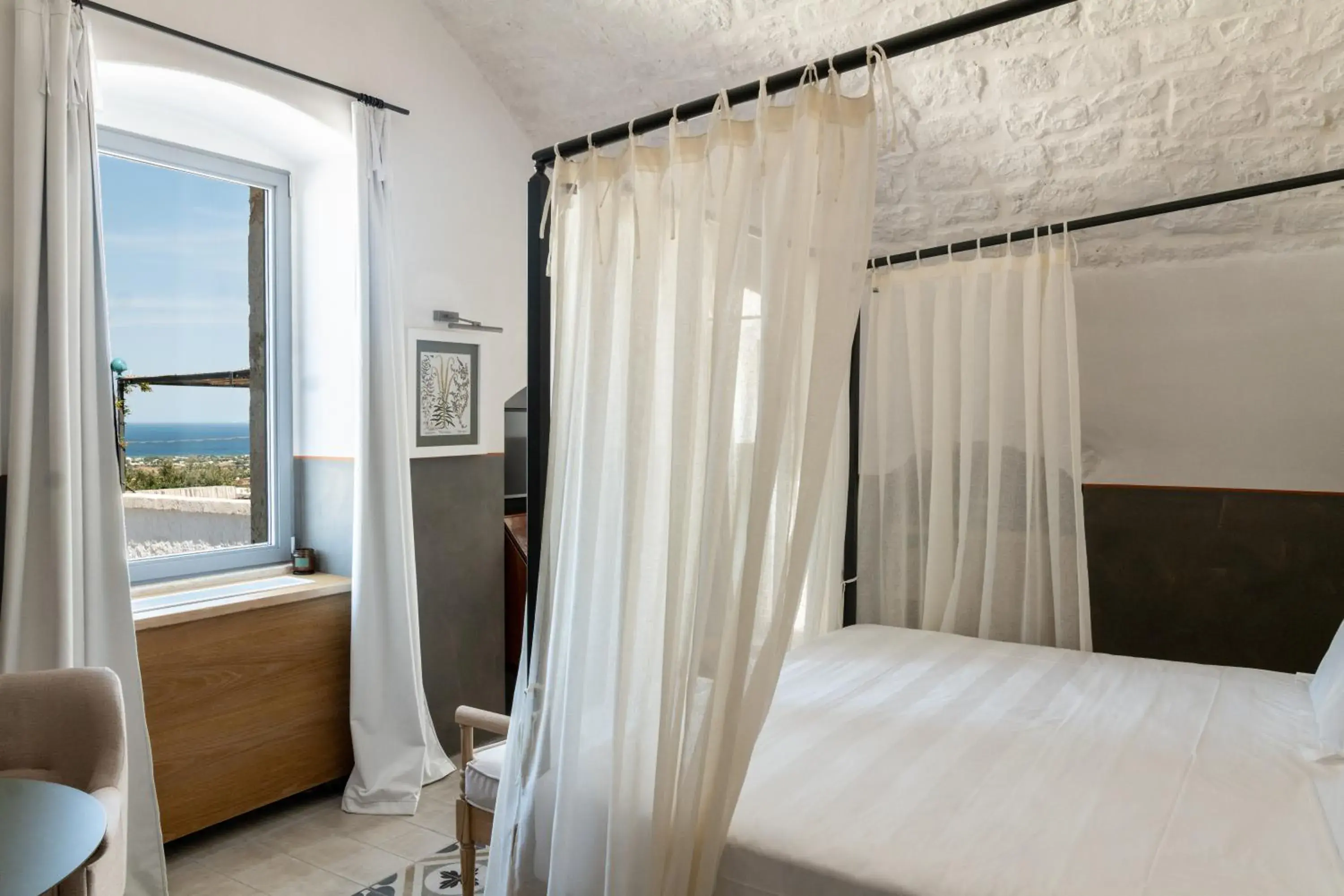 Superior King Room in Masseria Auraterrae Superior King Room in Masseria Auraterrae