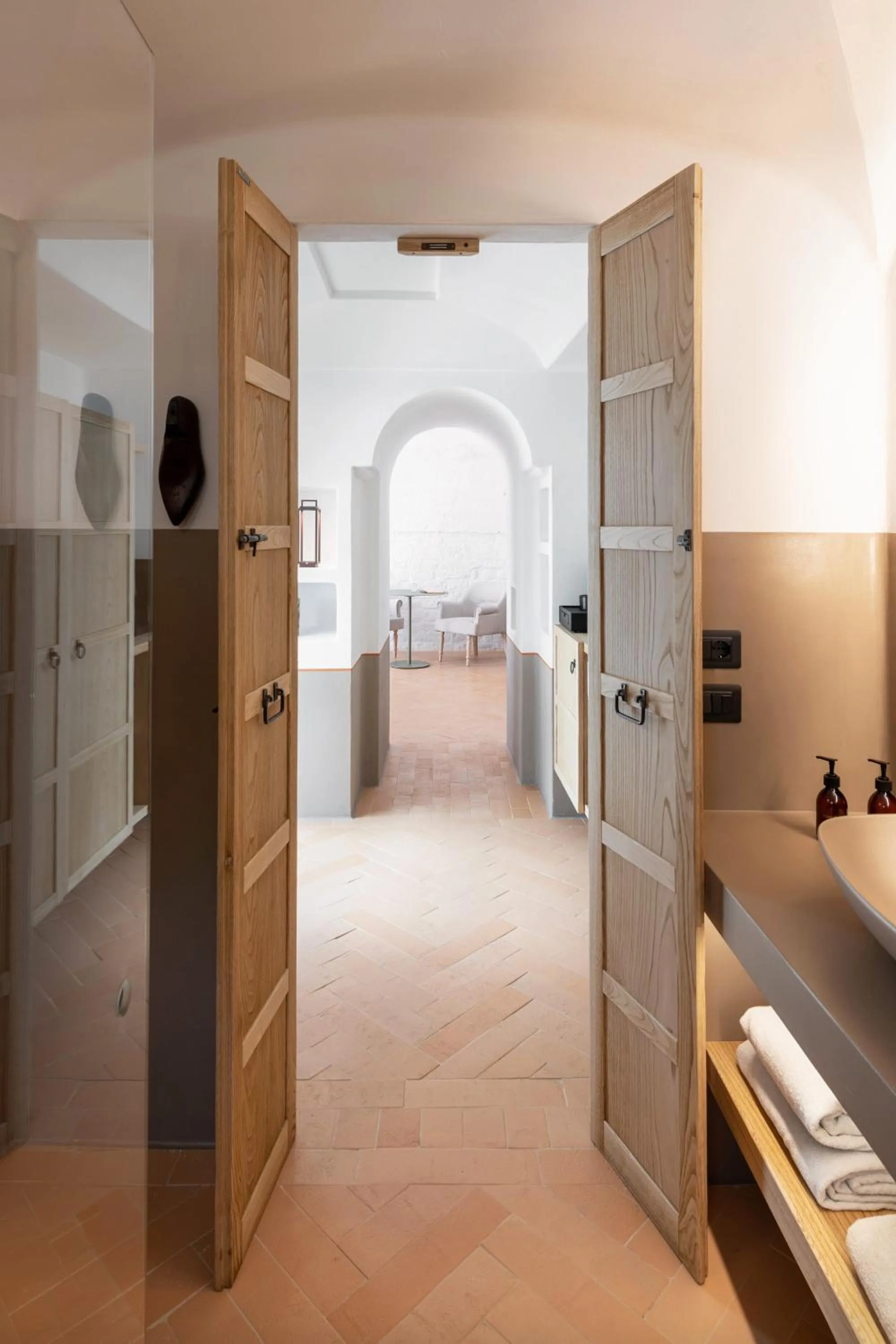 Photo of the whole room in Masseria Auraterrae