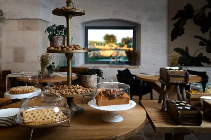Restaurant/places to eat in Masseria Auraterrae