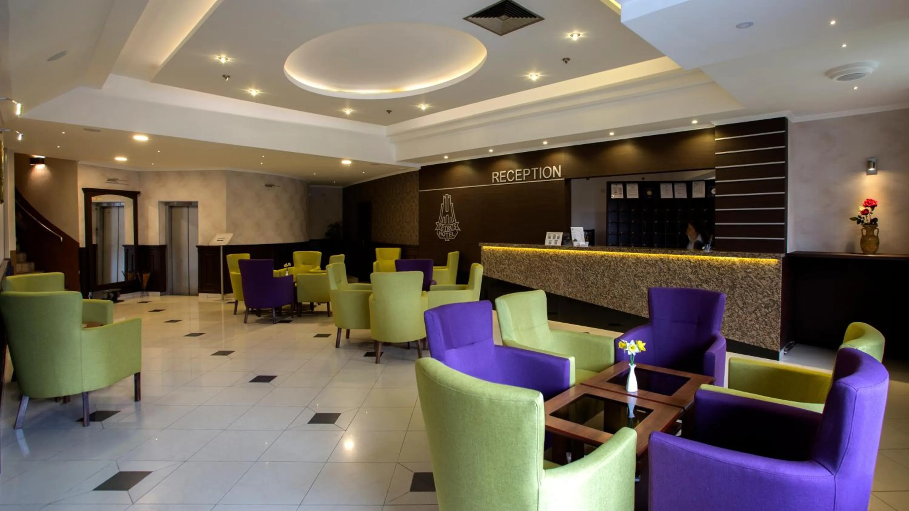 Lobby or reception in Hotel Petrus