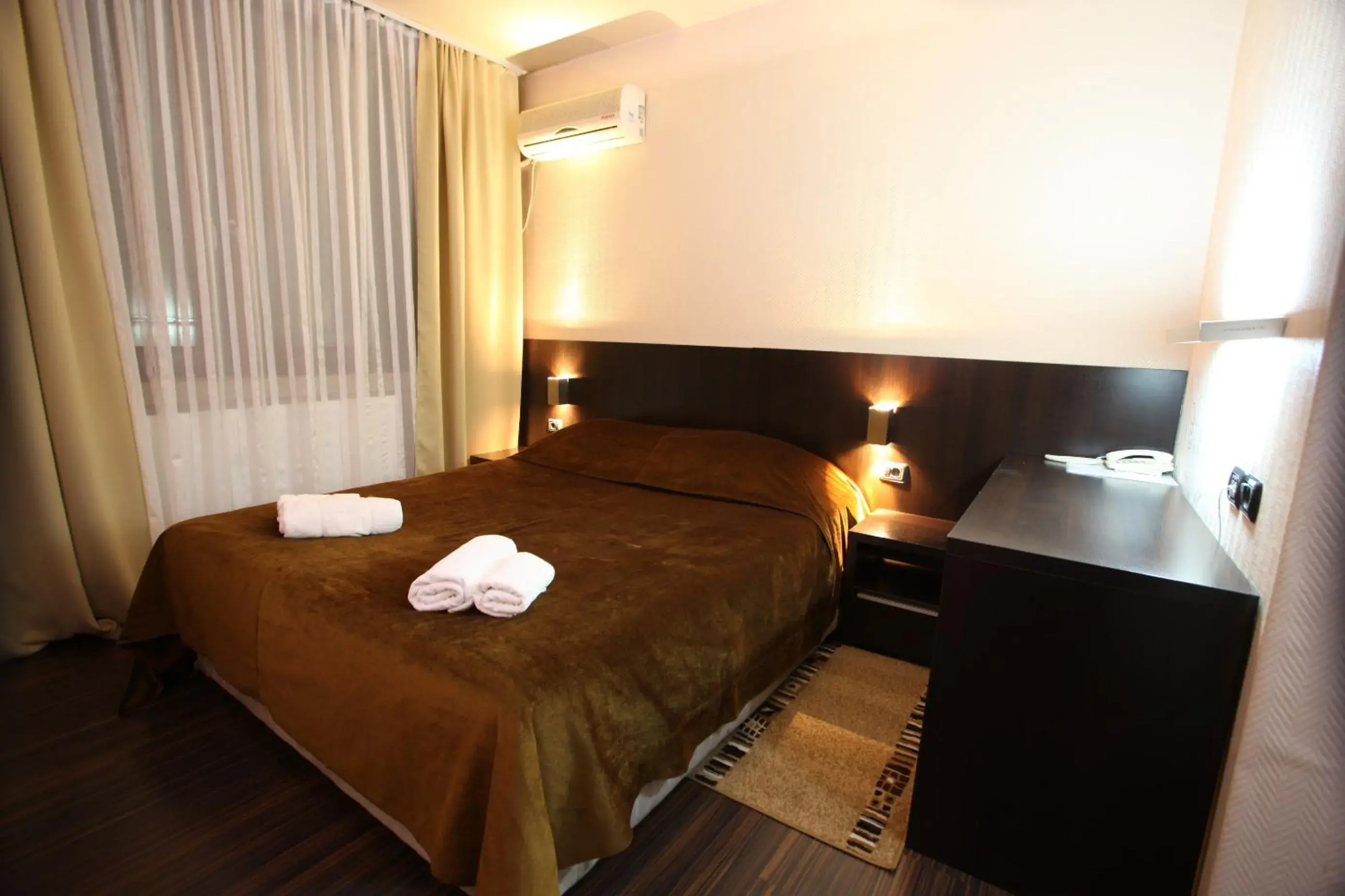 Bed in Hotel Petrus Bed in Hotel Petrus