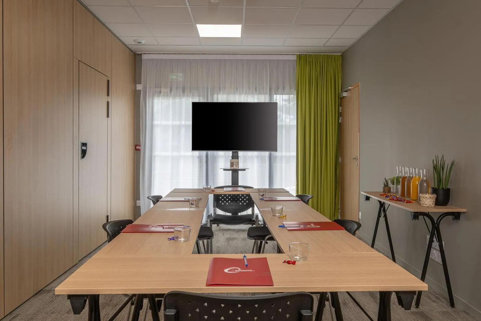 Meeting/conference room in The Originals City, Relais d'Estillac, Agen Sud