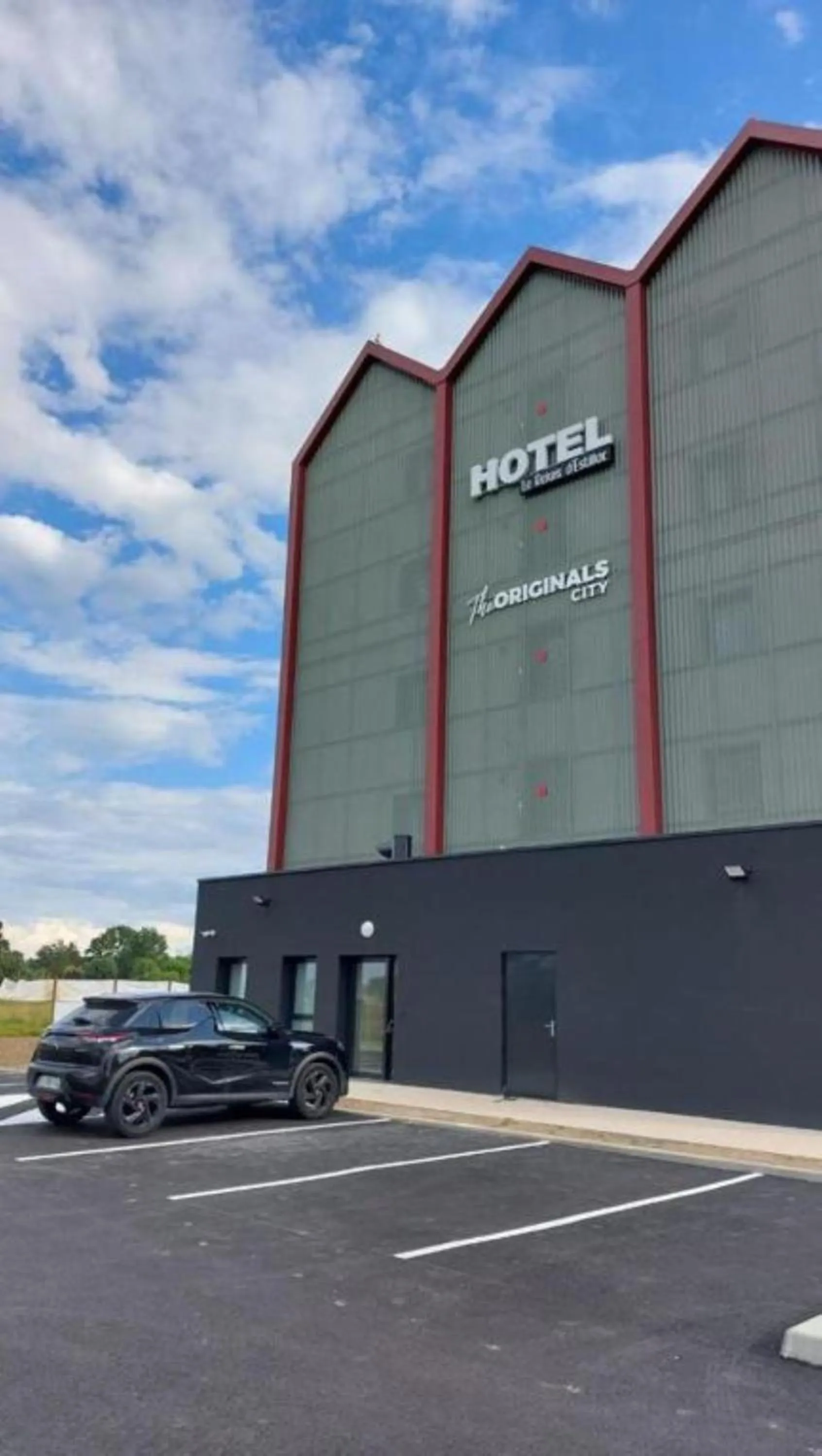 Property building in The Originals City, Relais d'Estillac, Agen Sud