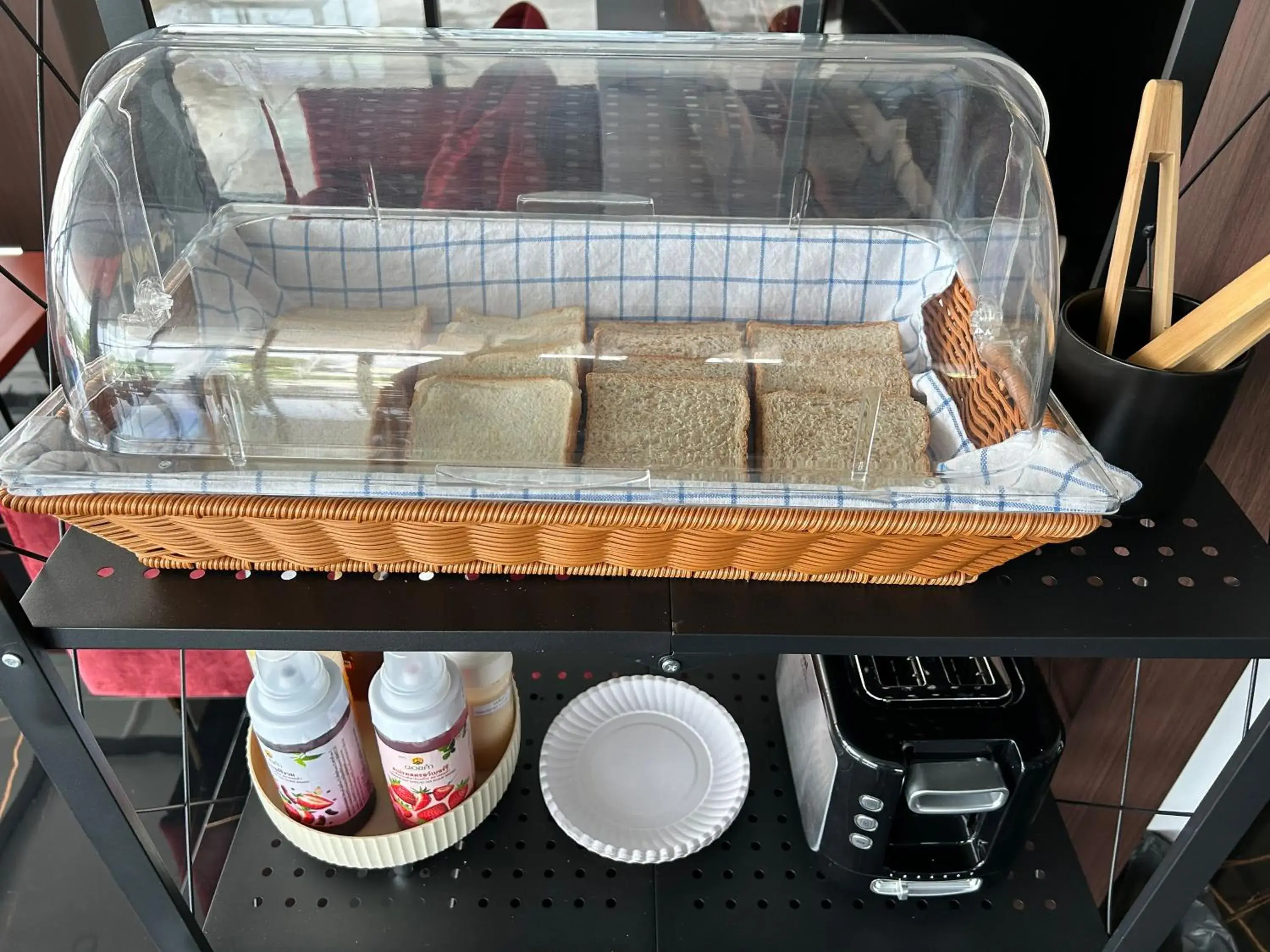 Breakfast in GEEN Hotel Chonburi Breakfast in GEEN Hotel Chonburi